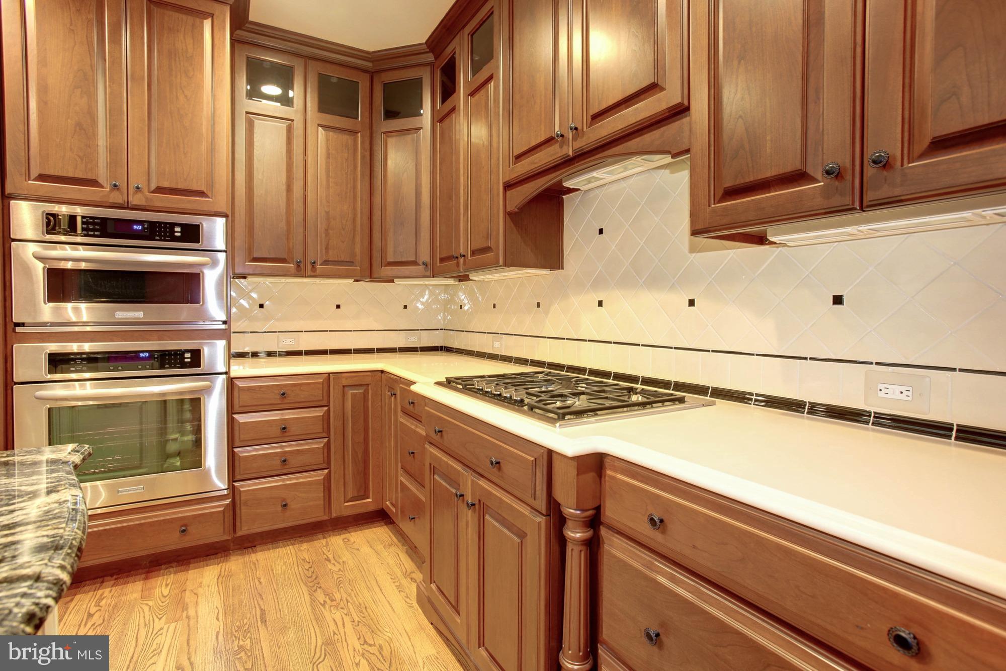 WESTWOOD TOWNS - Residential Lease