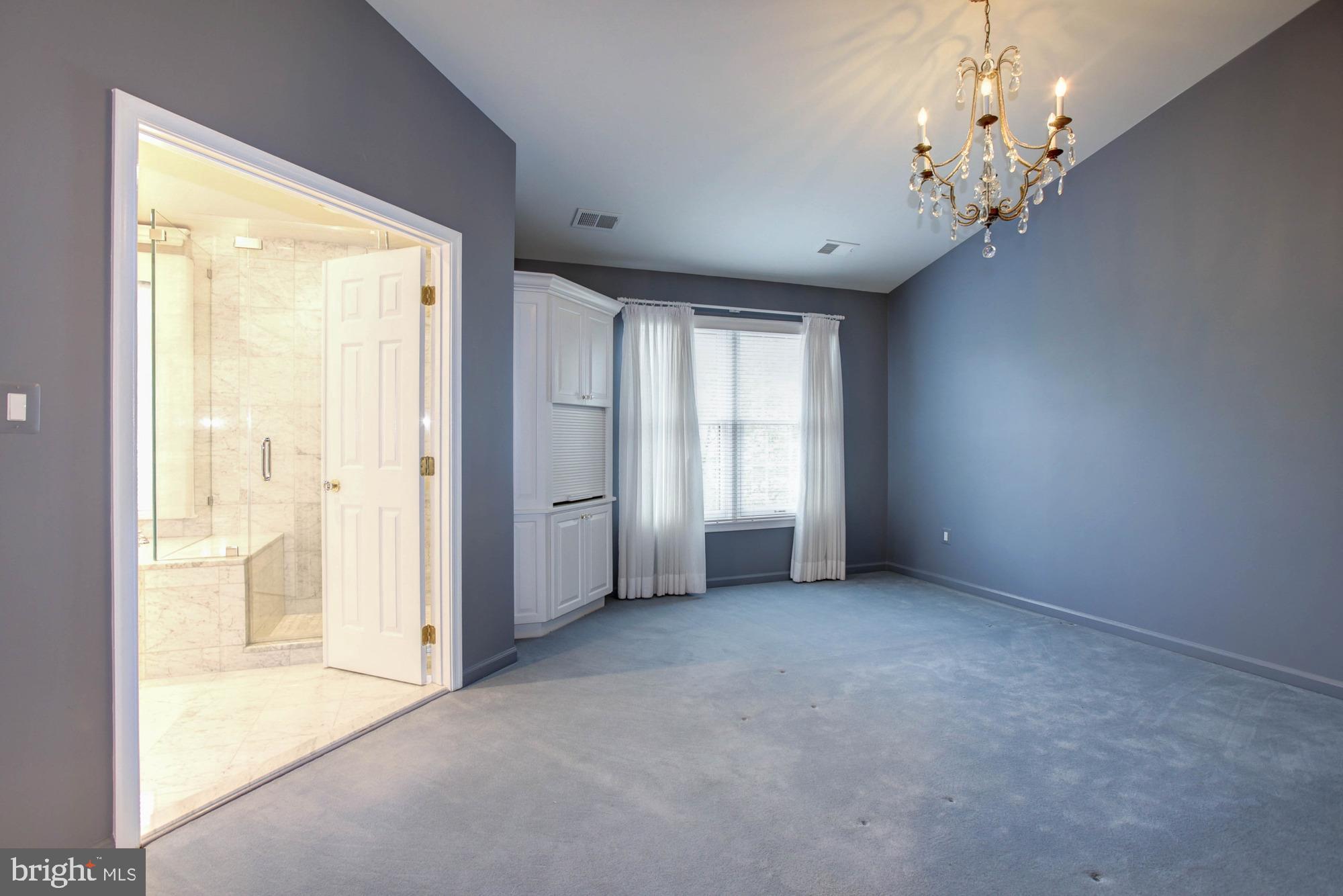 WESTWOOD TOWNS - Residential Lease