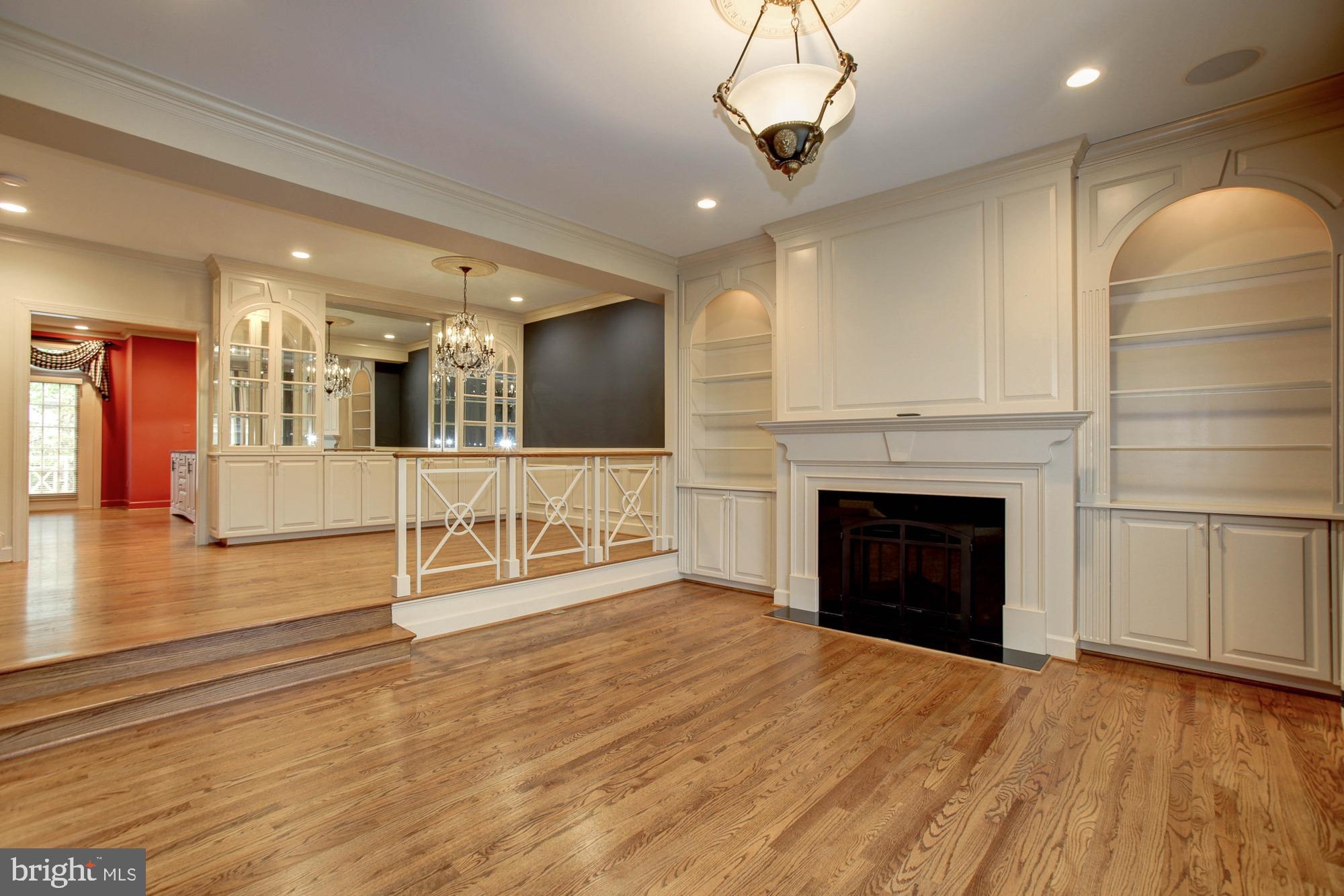 WESTWOOD TOWNS - Residential Lease