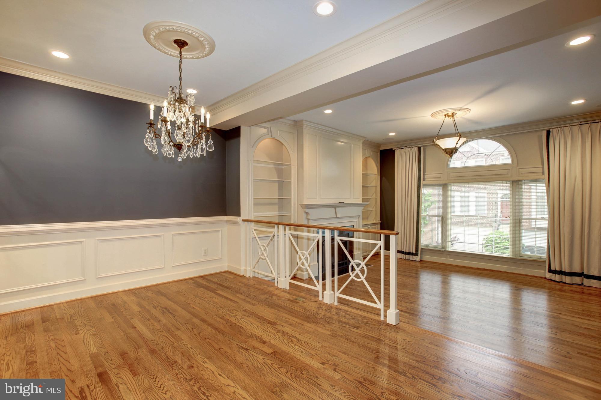 WESTWOOD TOWNS - Residential Lease