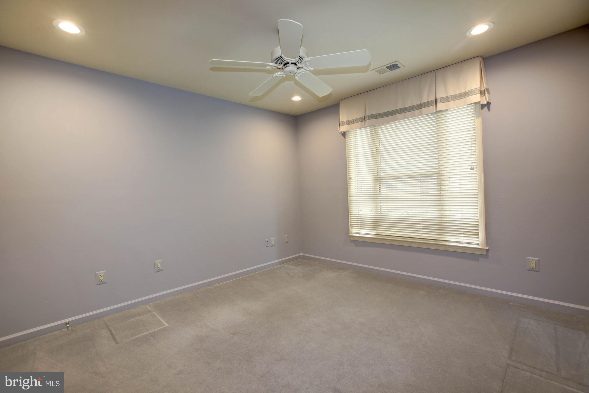 WESTWOOD TOWNS - Residential Lease