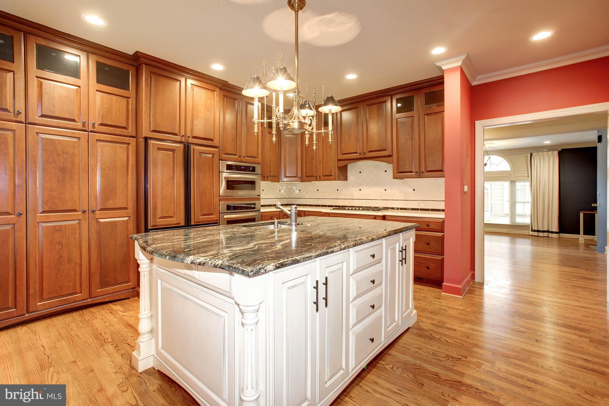 WESTWOOD TOWNS - Residential Lease