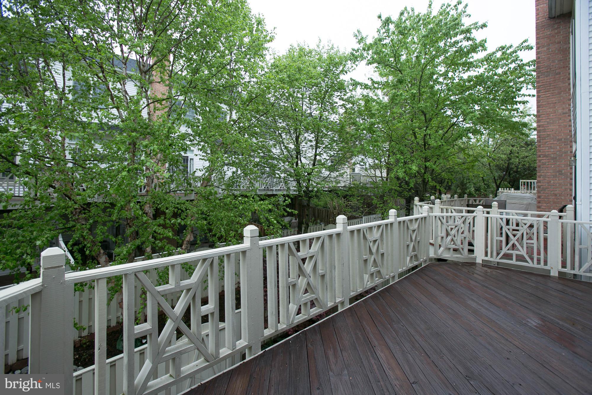 WESTWOOD TOWNS - Residential Lease