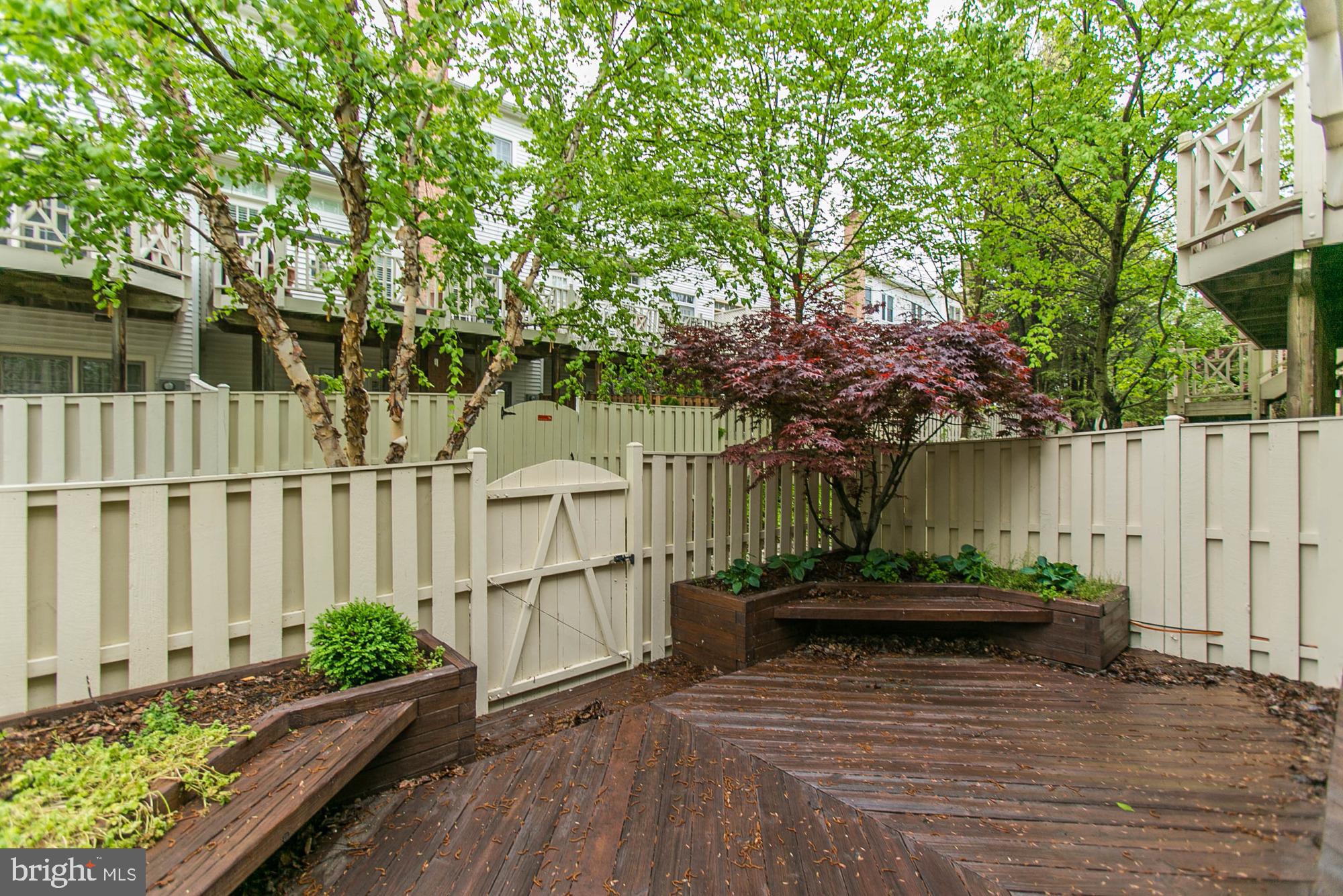 WESTWOOD TOWNS - Residential Lease