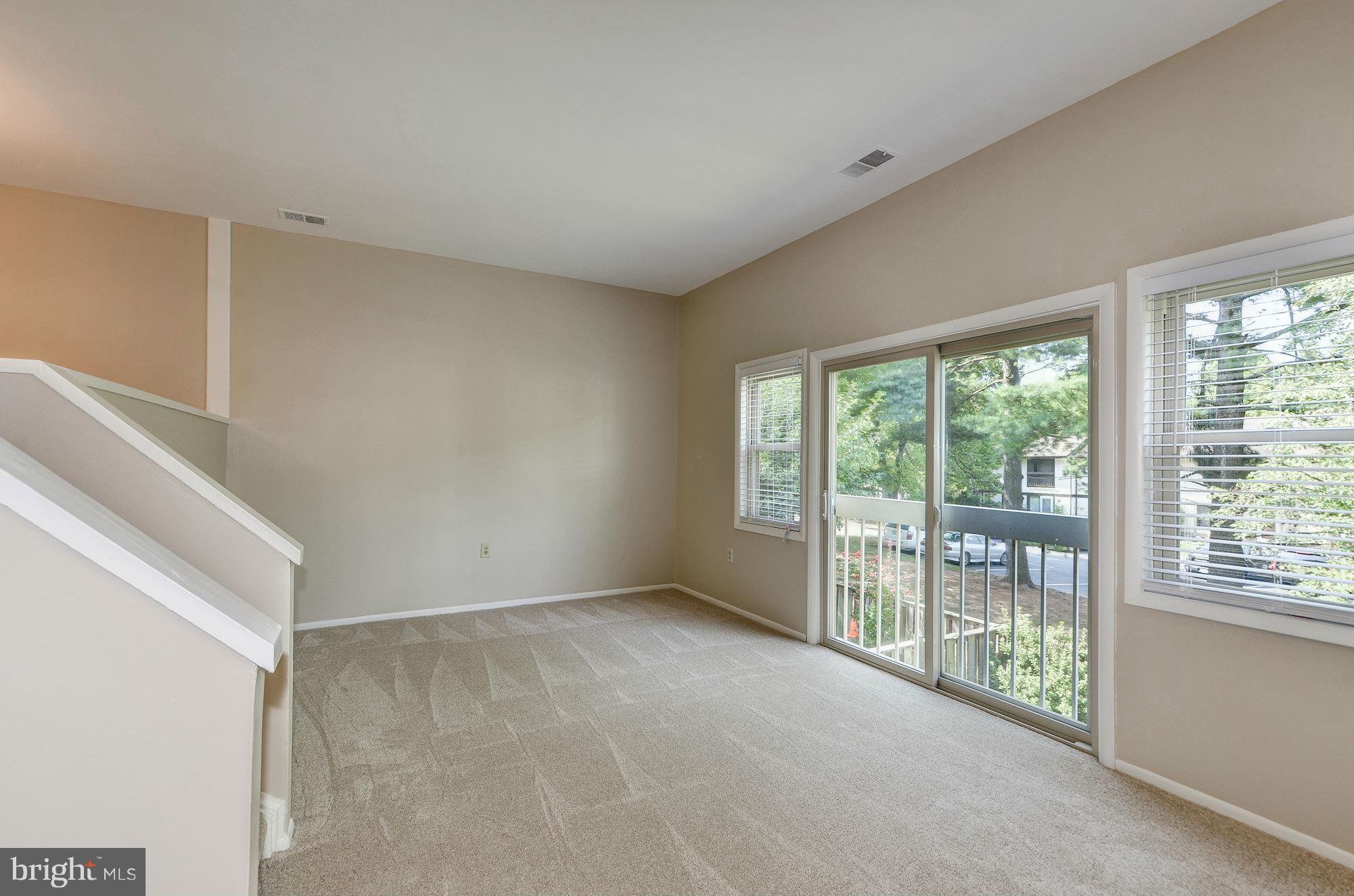 GREENFIELD FARM - Residential