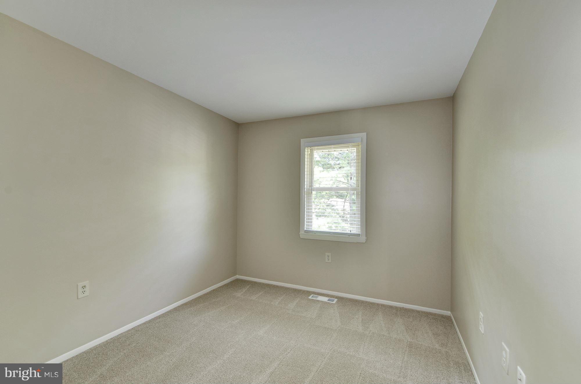 GREENFIELD FARM - Residential