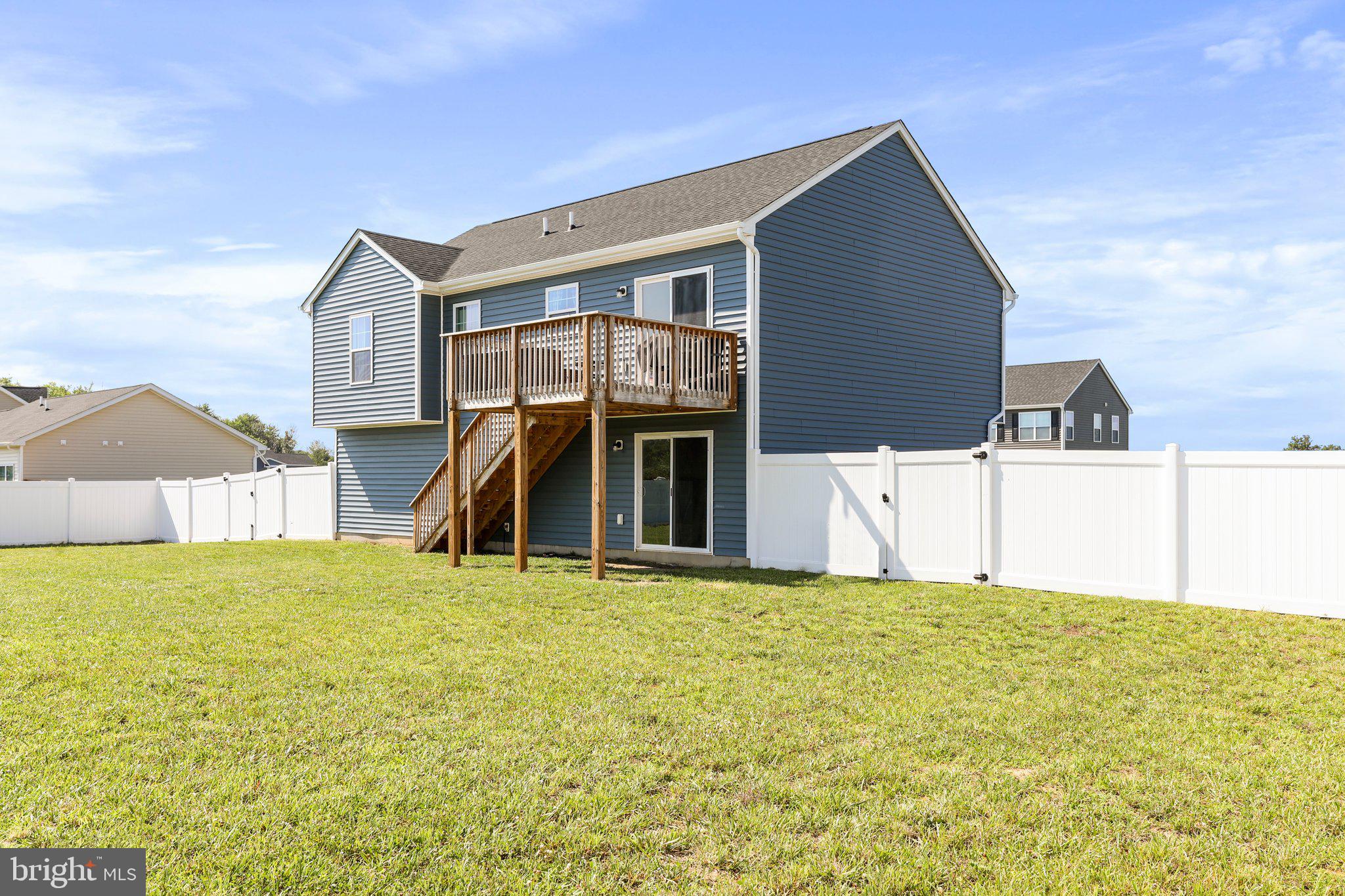 THISTLE LANDING - Residential