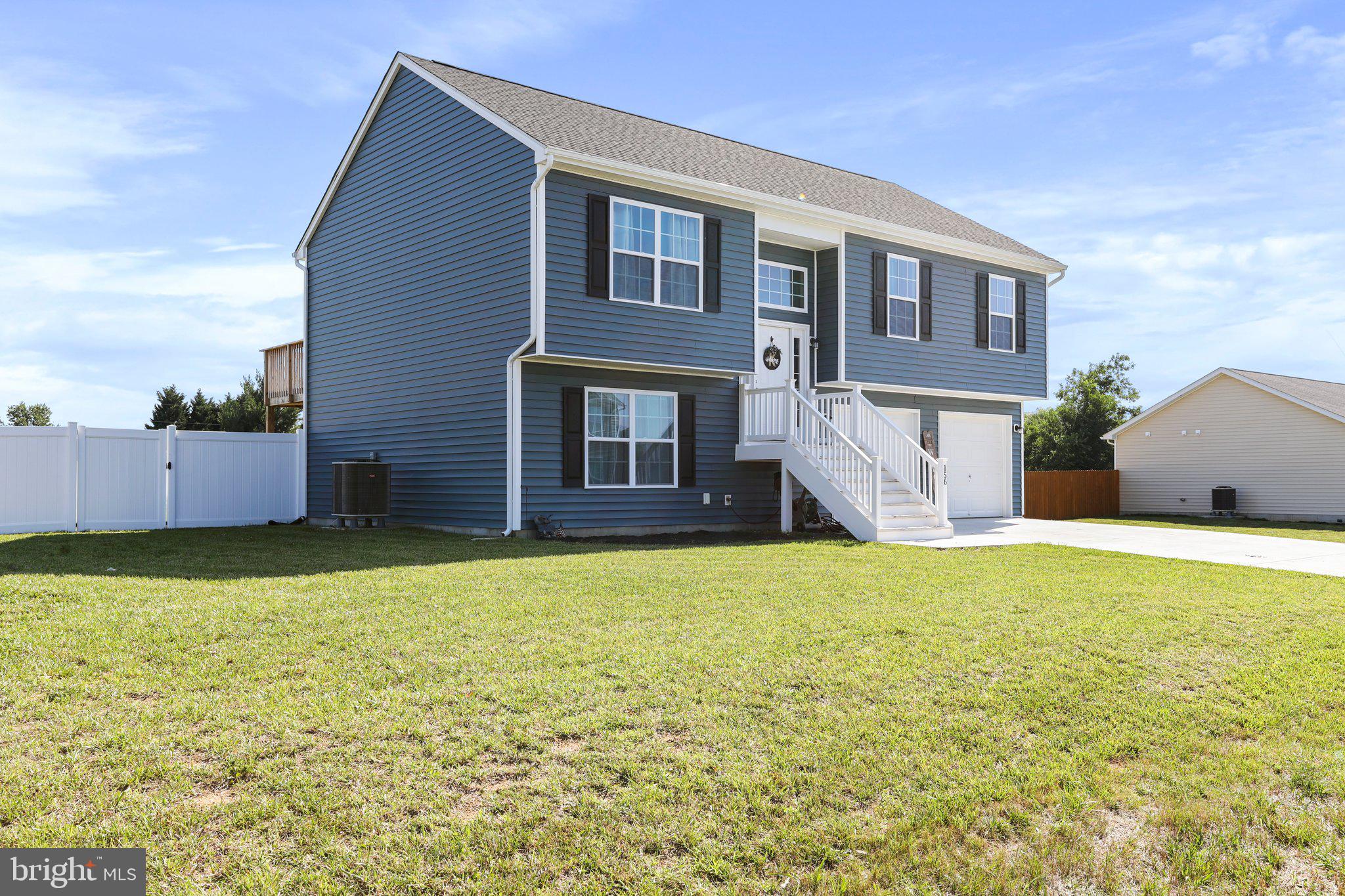 THISTLE LANDING - Residential