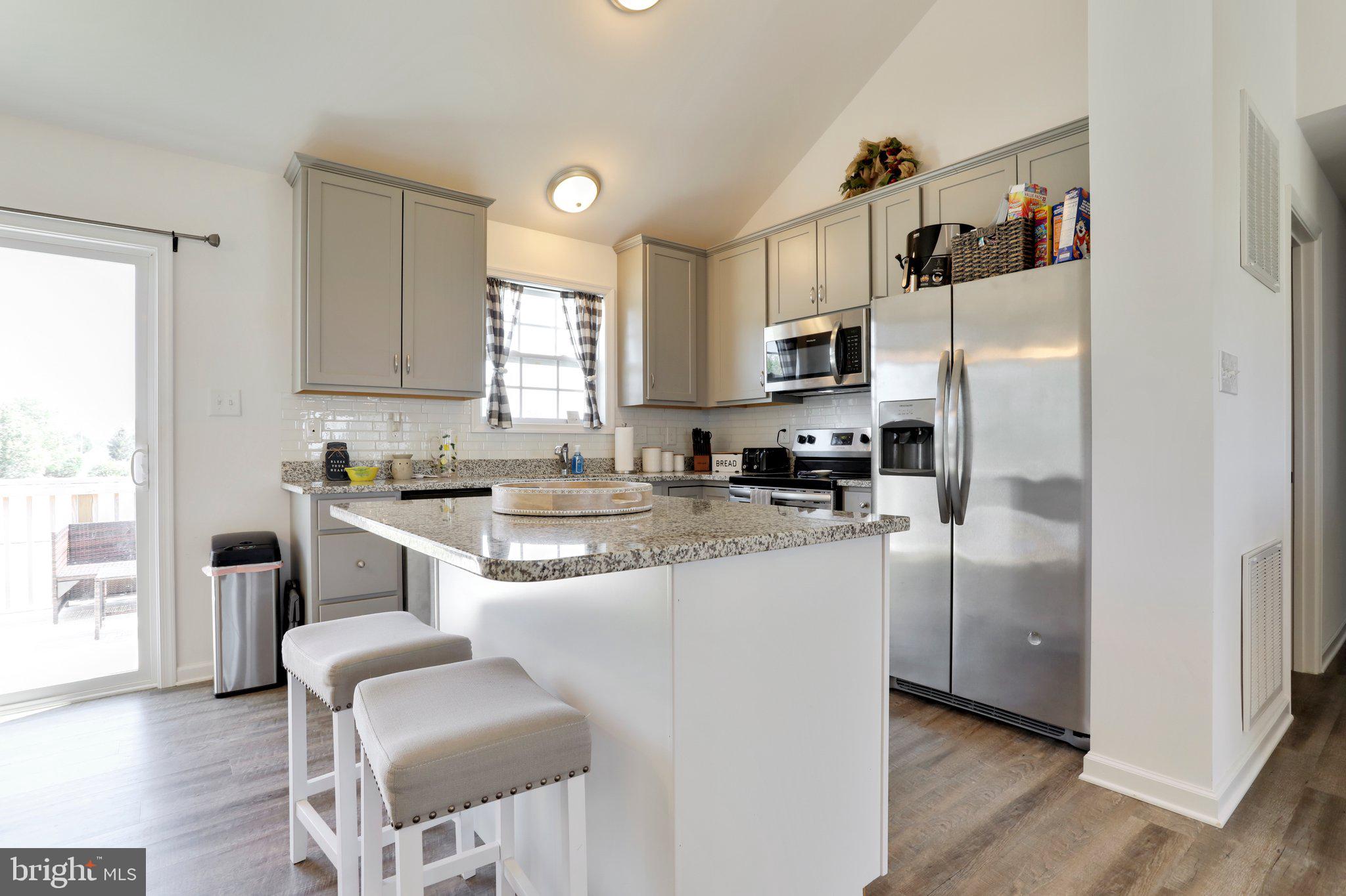 THISTLE LANDING - Residential