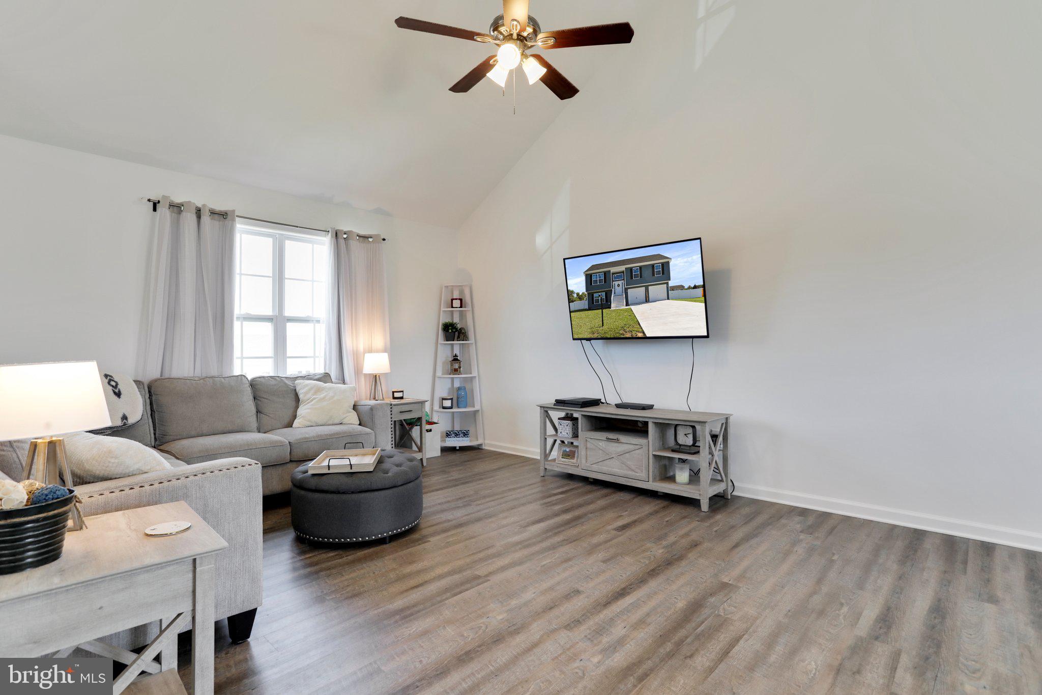 THISTLE LANDING - Residential