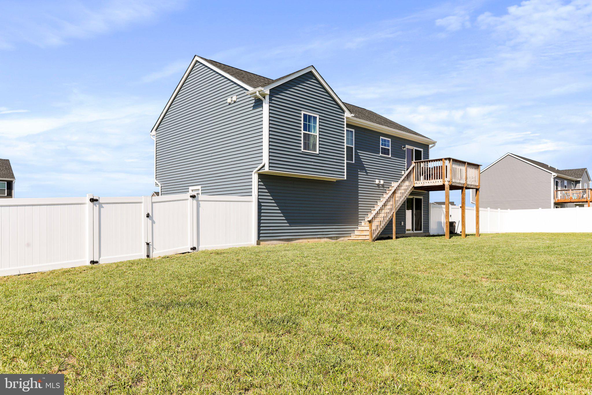 THISTLE LANDING - Residential