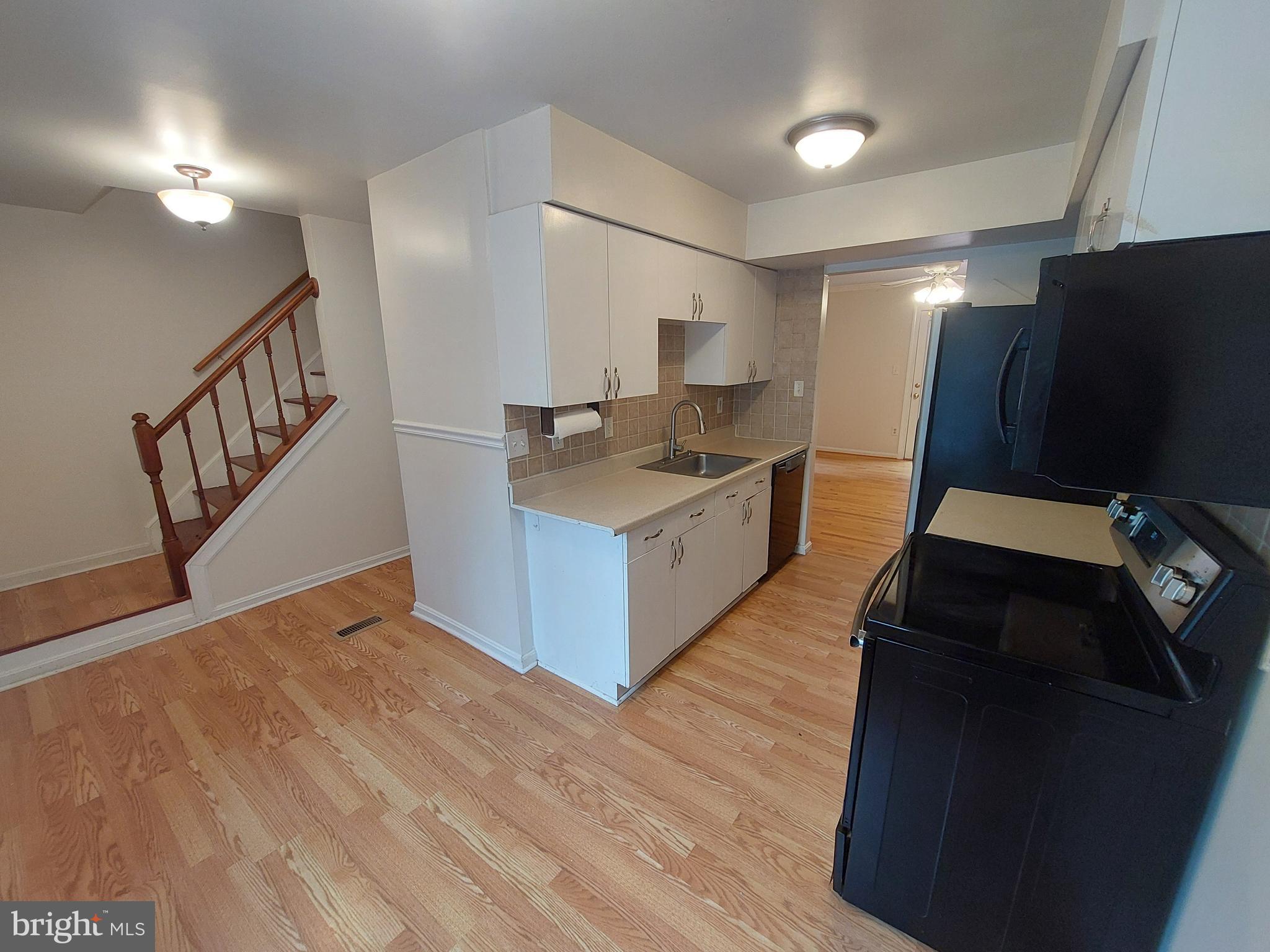 MILLS FARM - Residential Lease