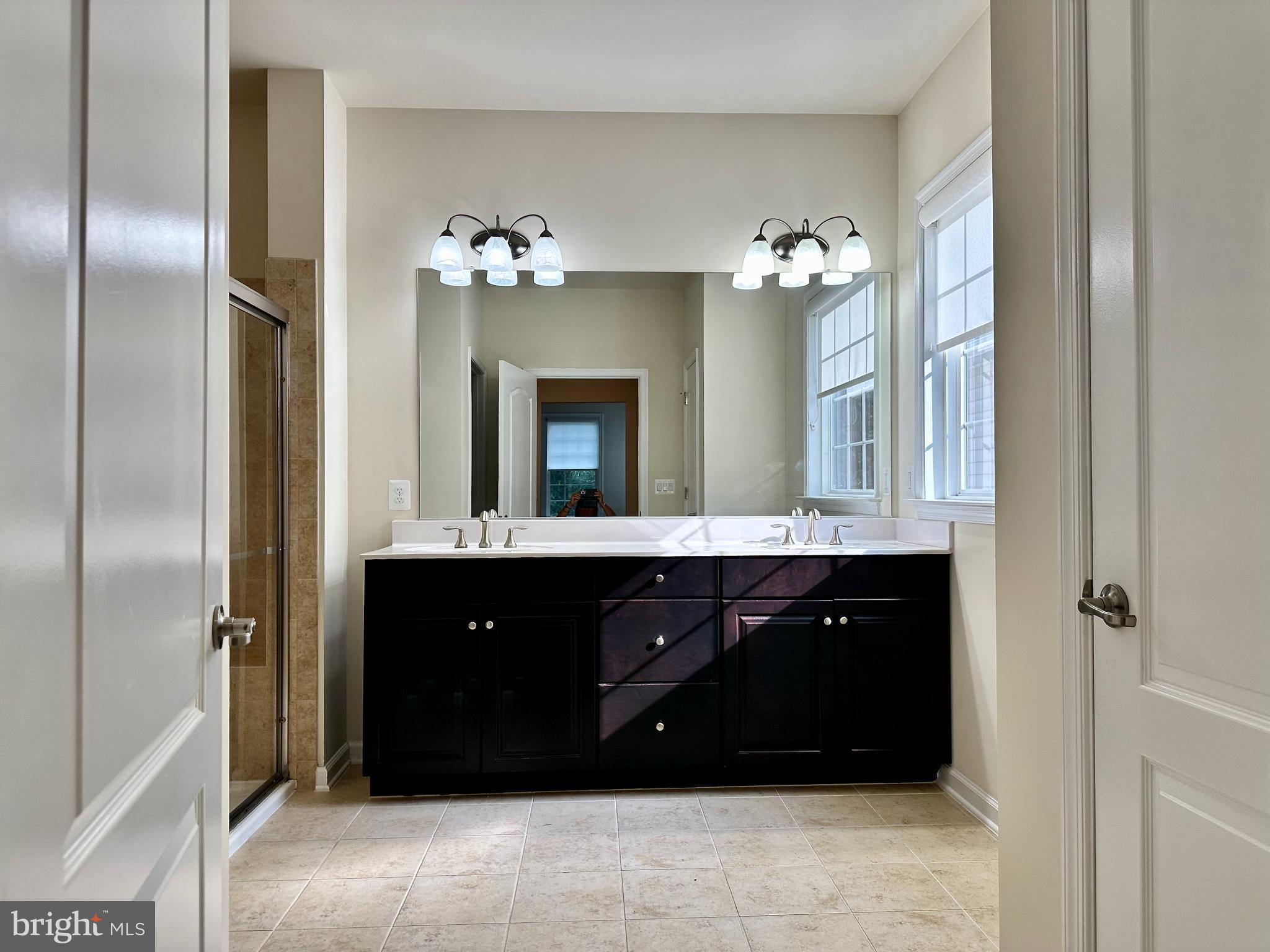 VIRGINIA HERITAGE AT LEE'S PARK - Residential