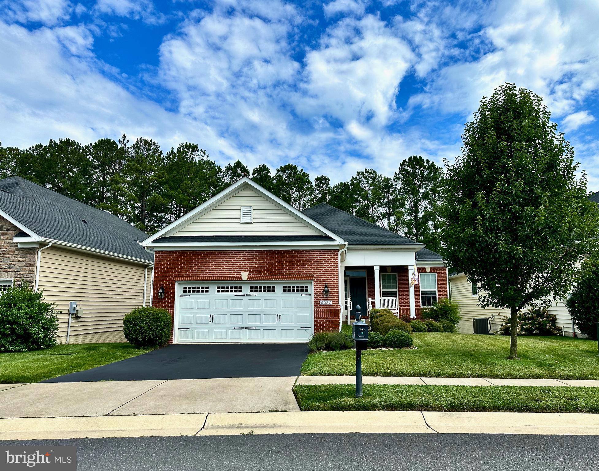 VIRGINIA HERITAGE AT LEE'S PARK - Residential