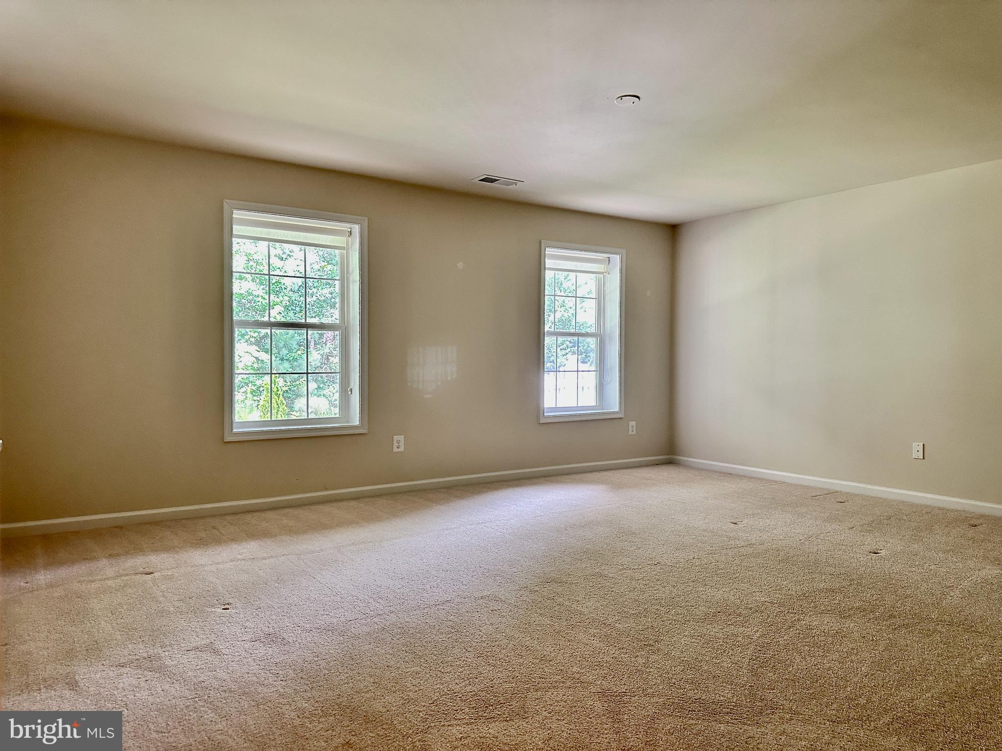 VIRGINIA HERITAGE AT LEE'S PARK - Residential