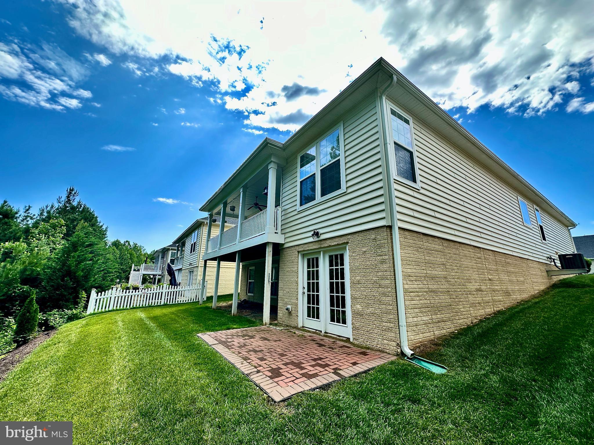 VIRGINIA HERITAGE AT LEE'S PARK - Residential