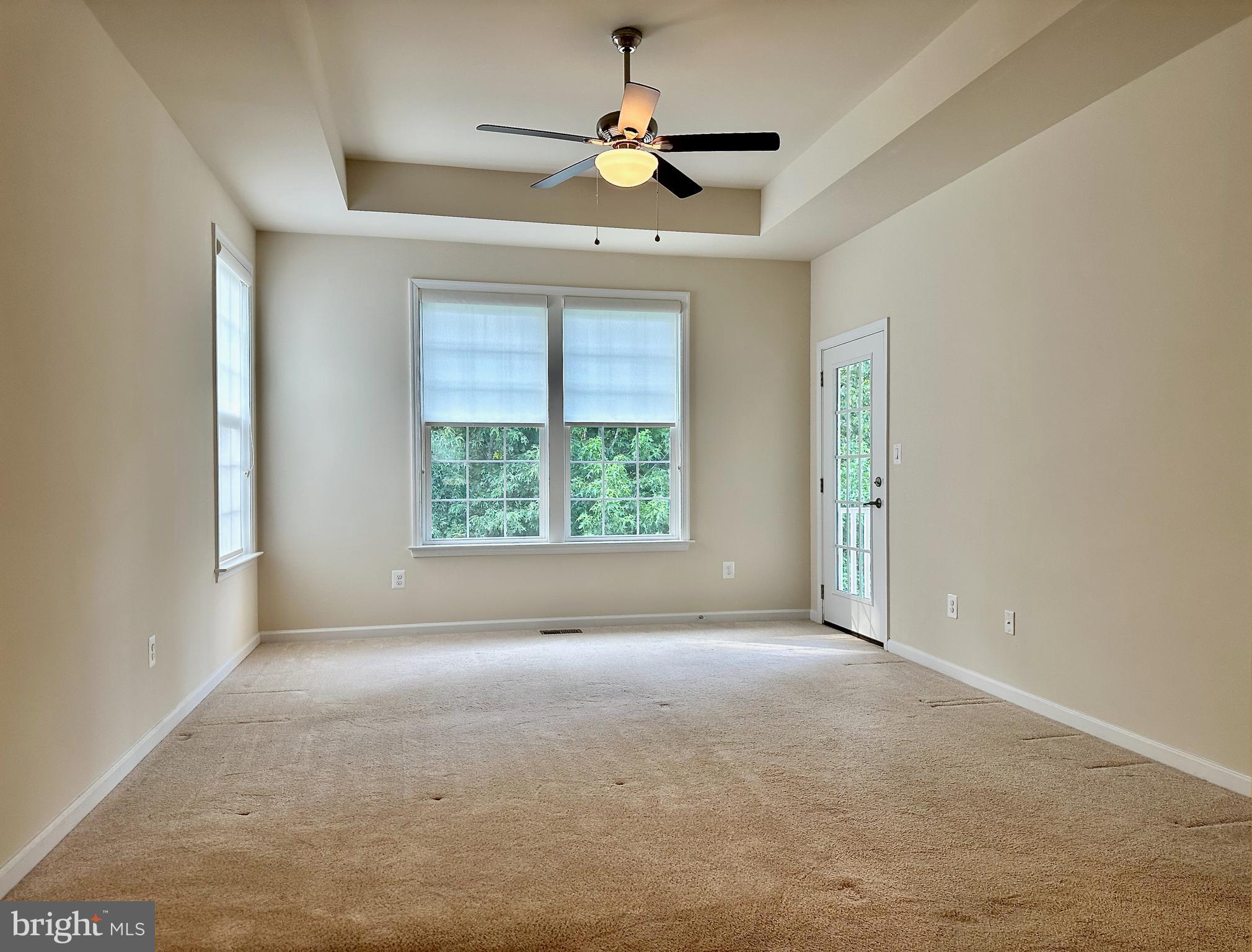 VIRGINIA HERITAGE AT LEE'S PARK - Residential