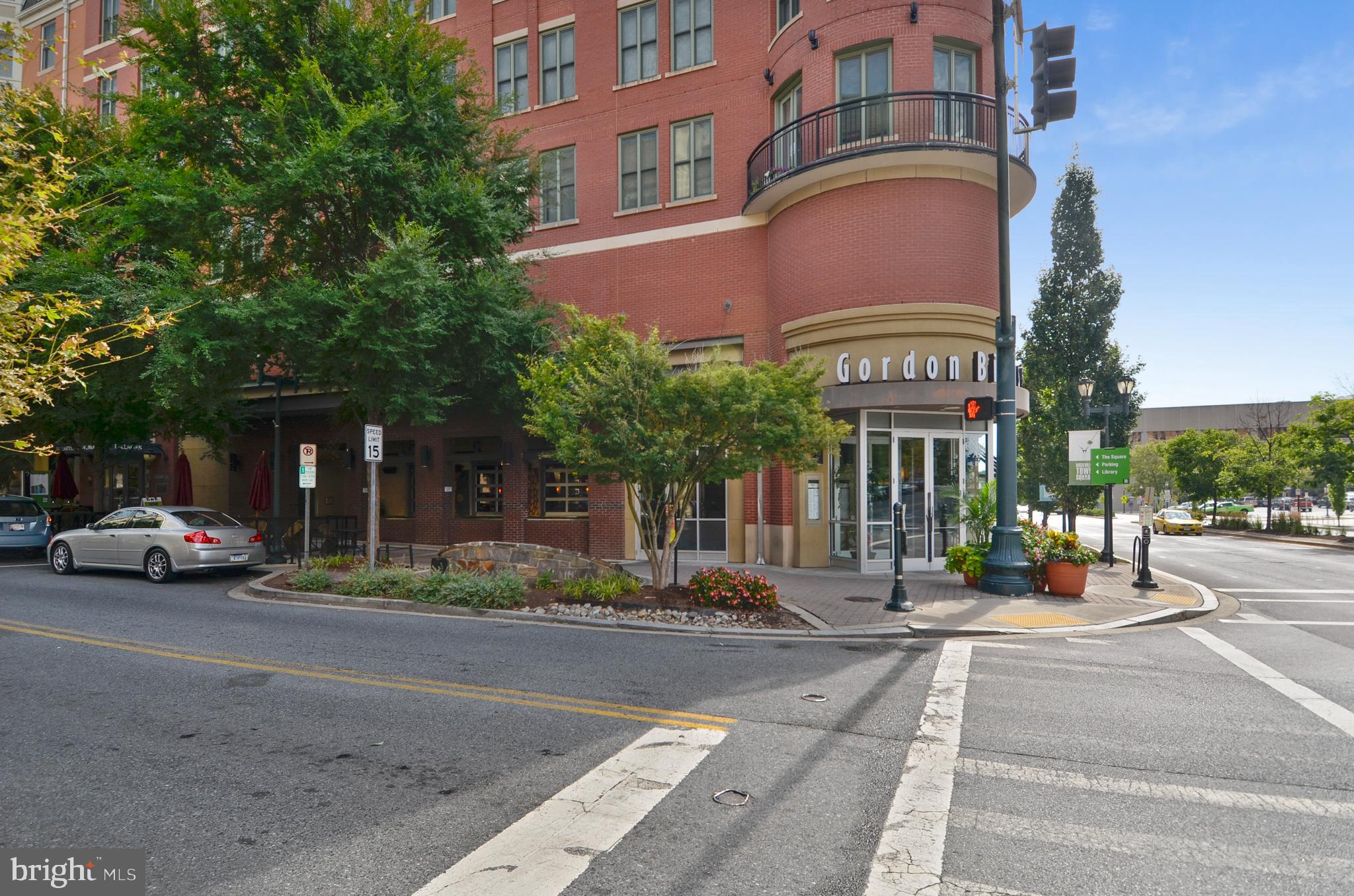 ROCKCREST - Residential