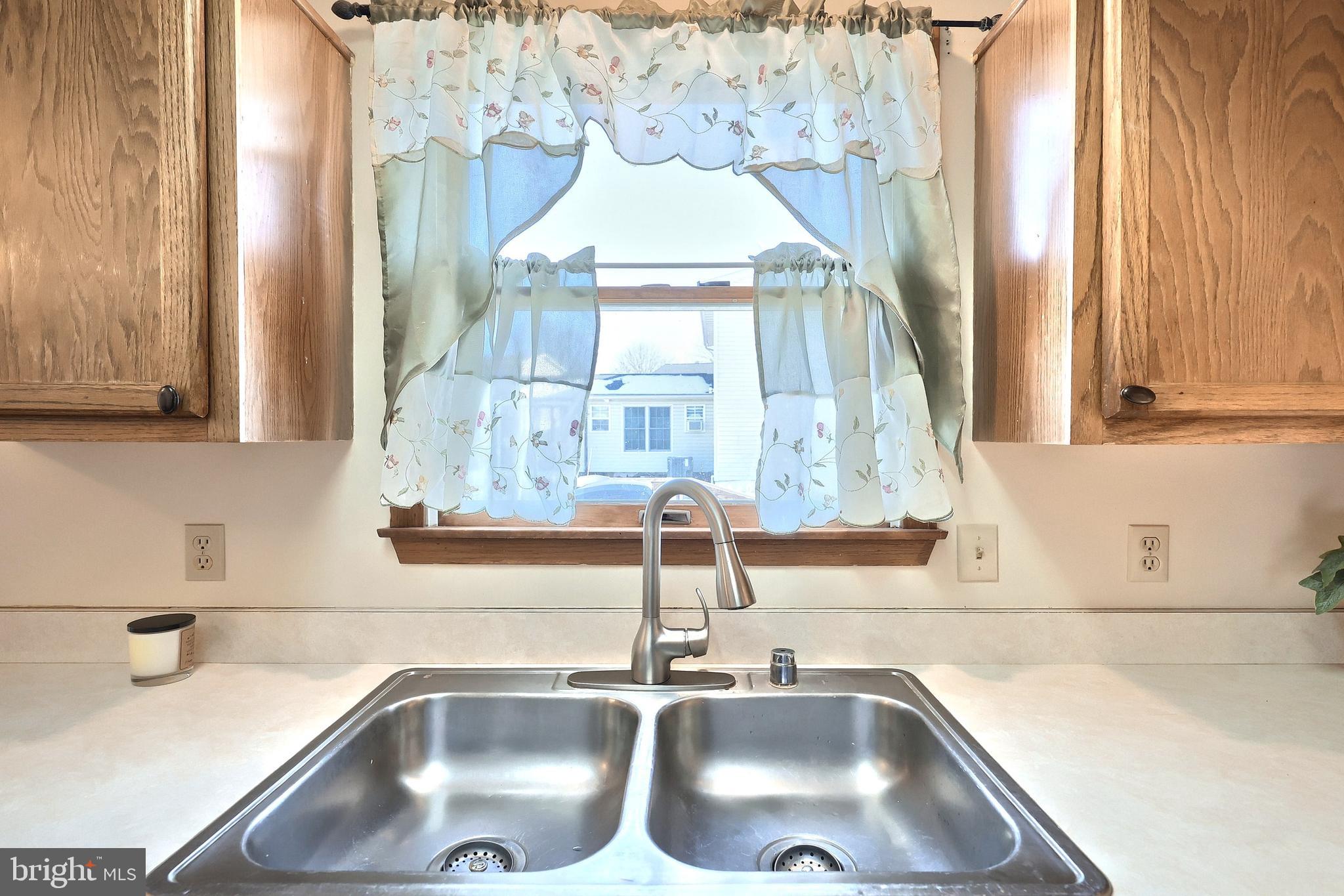 THE GREENS OF WESTMINSTER - Residential