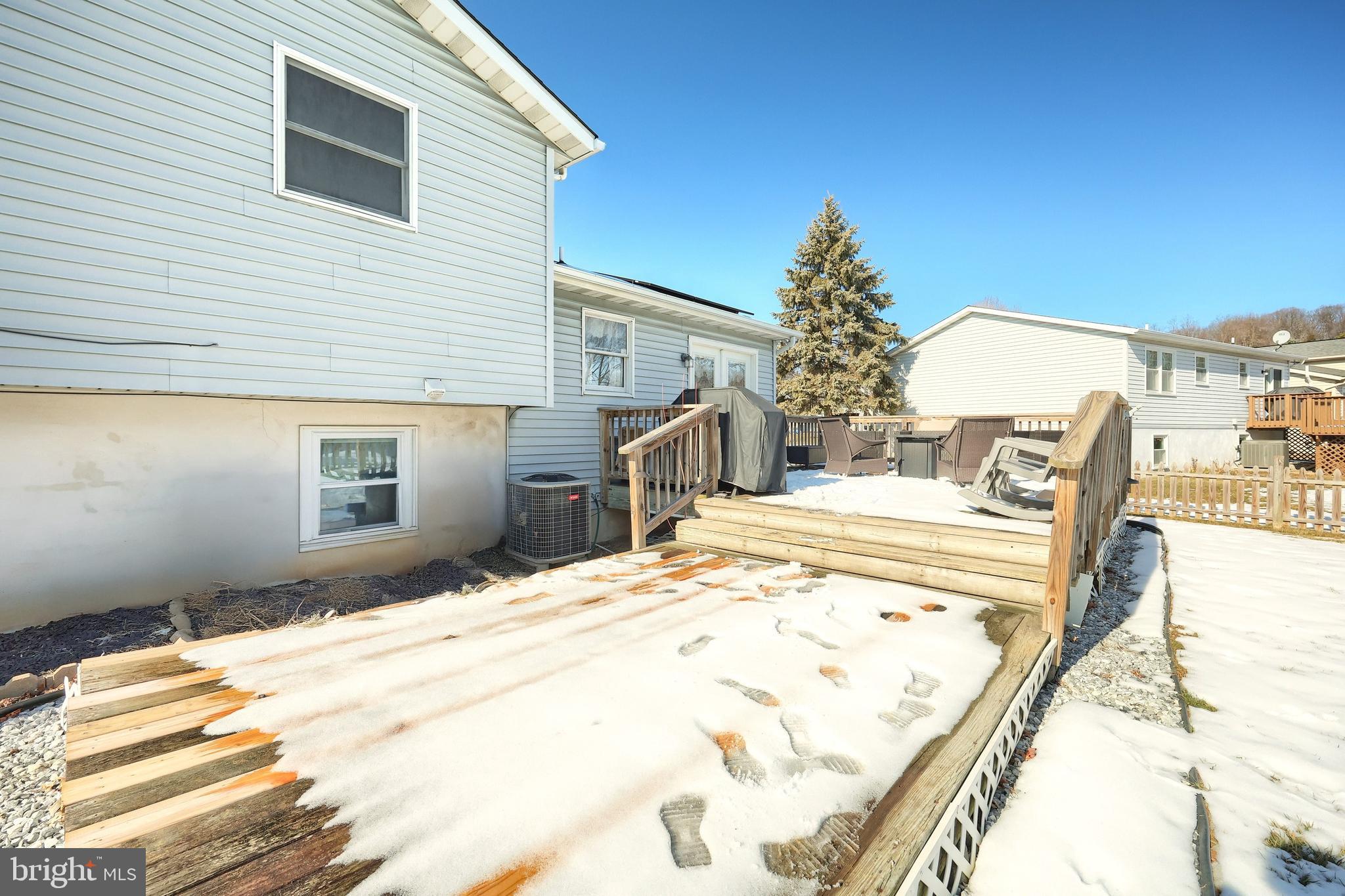 THE GREENS OF WESTMINSTER - Residential