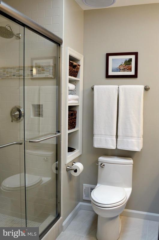 BURKE CENTRE - Residential