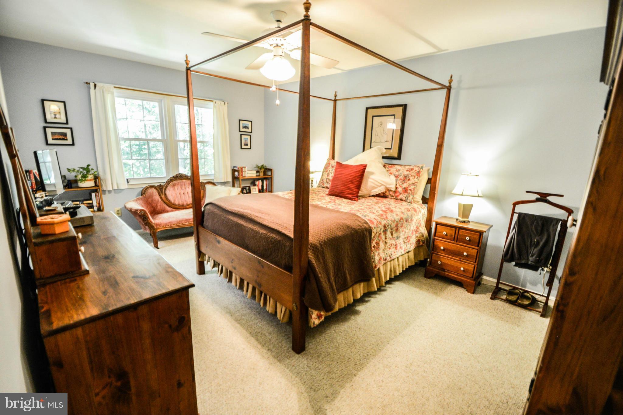 BURKE CENTRE - Residential