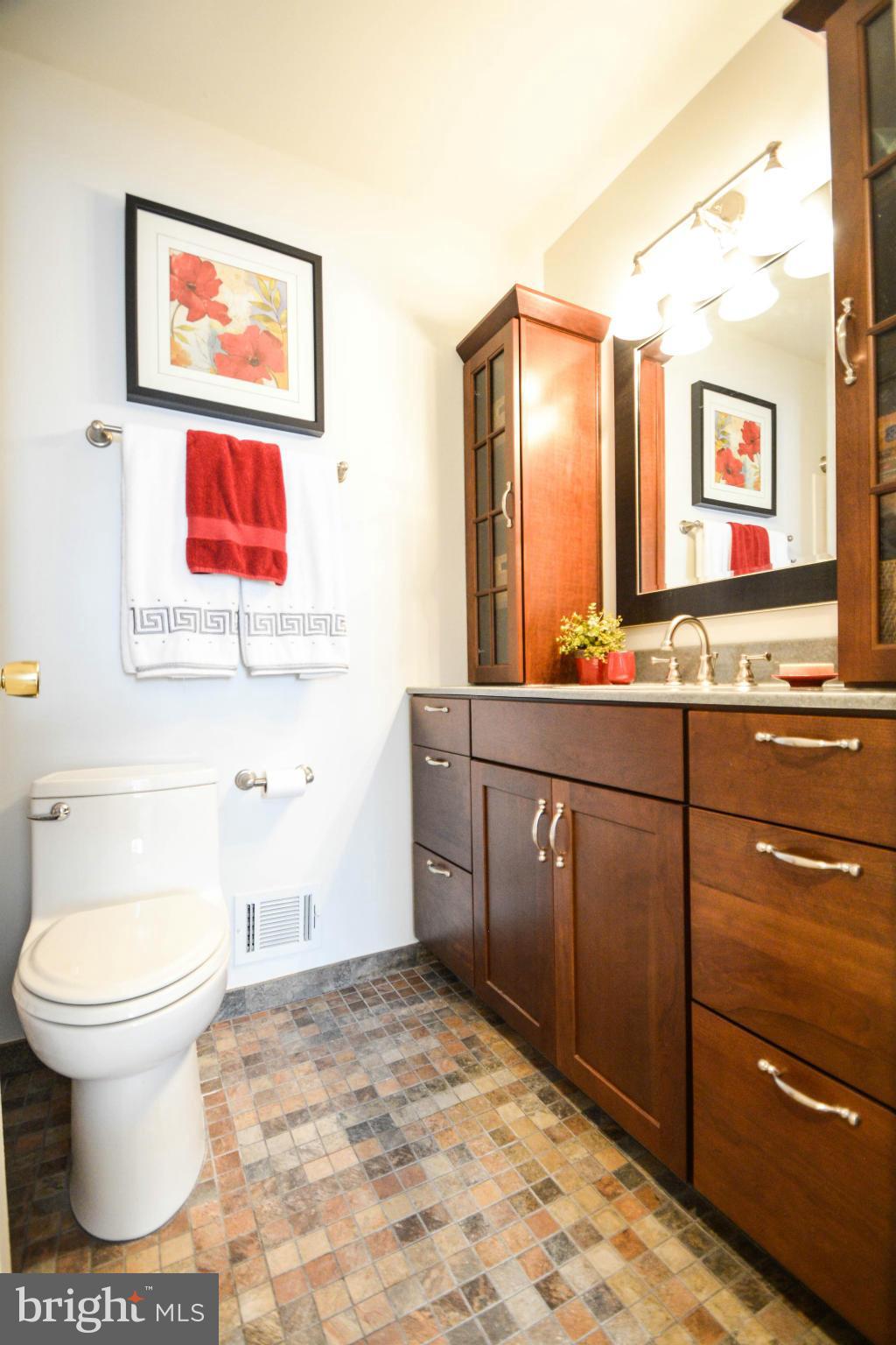 BURKE CENTRE - Residential