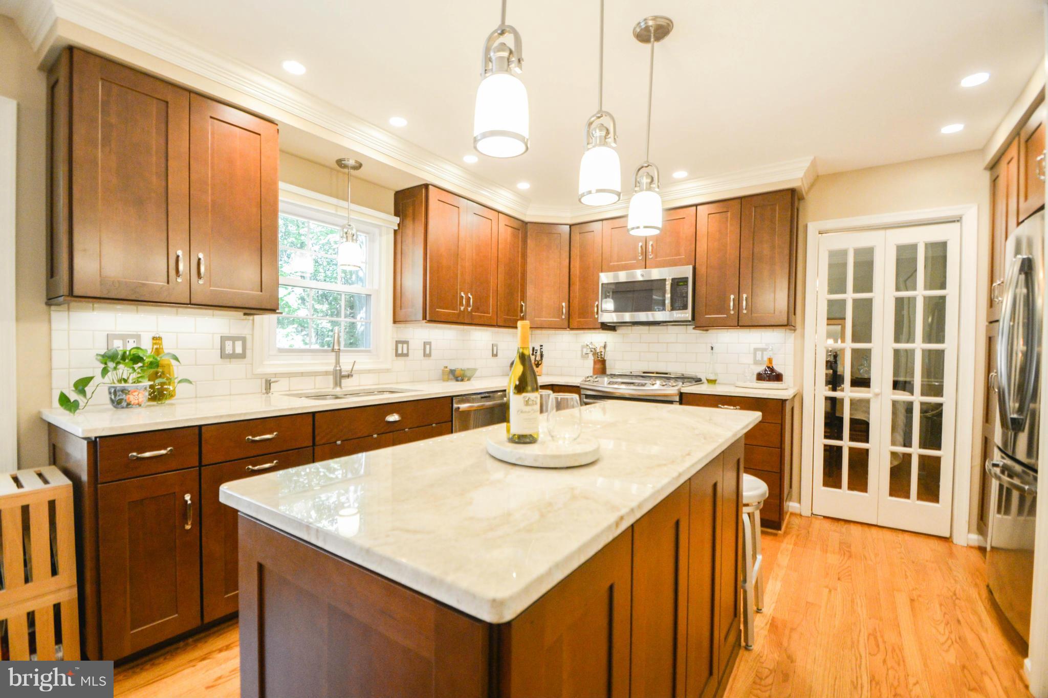 BURKE CENTRE - Residential