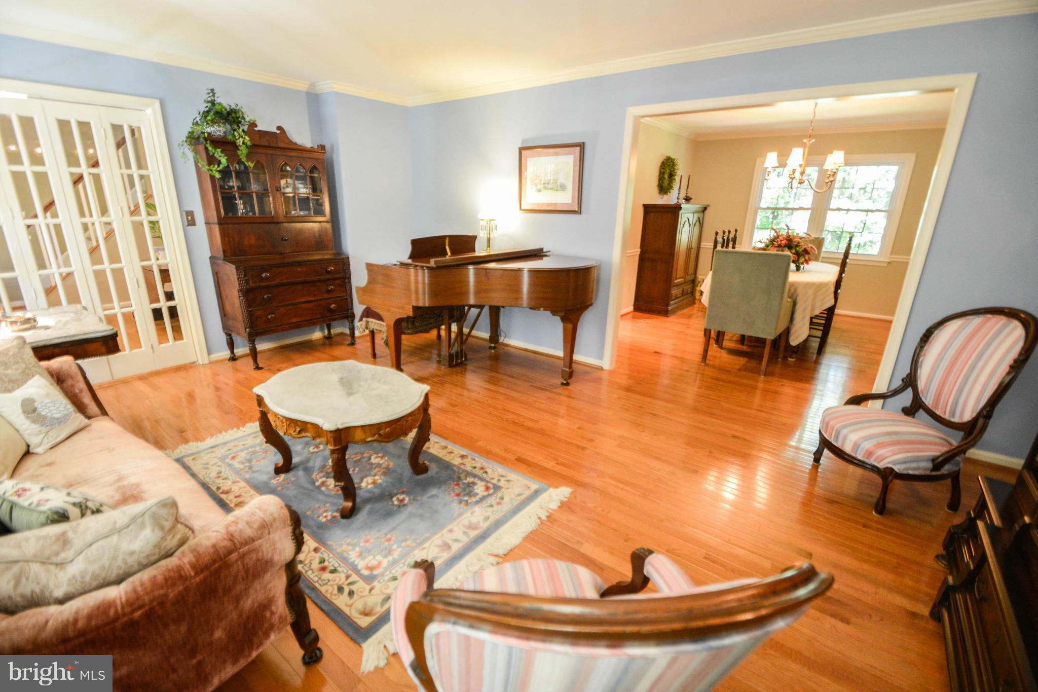 BURKE CENTRE - Residential