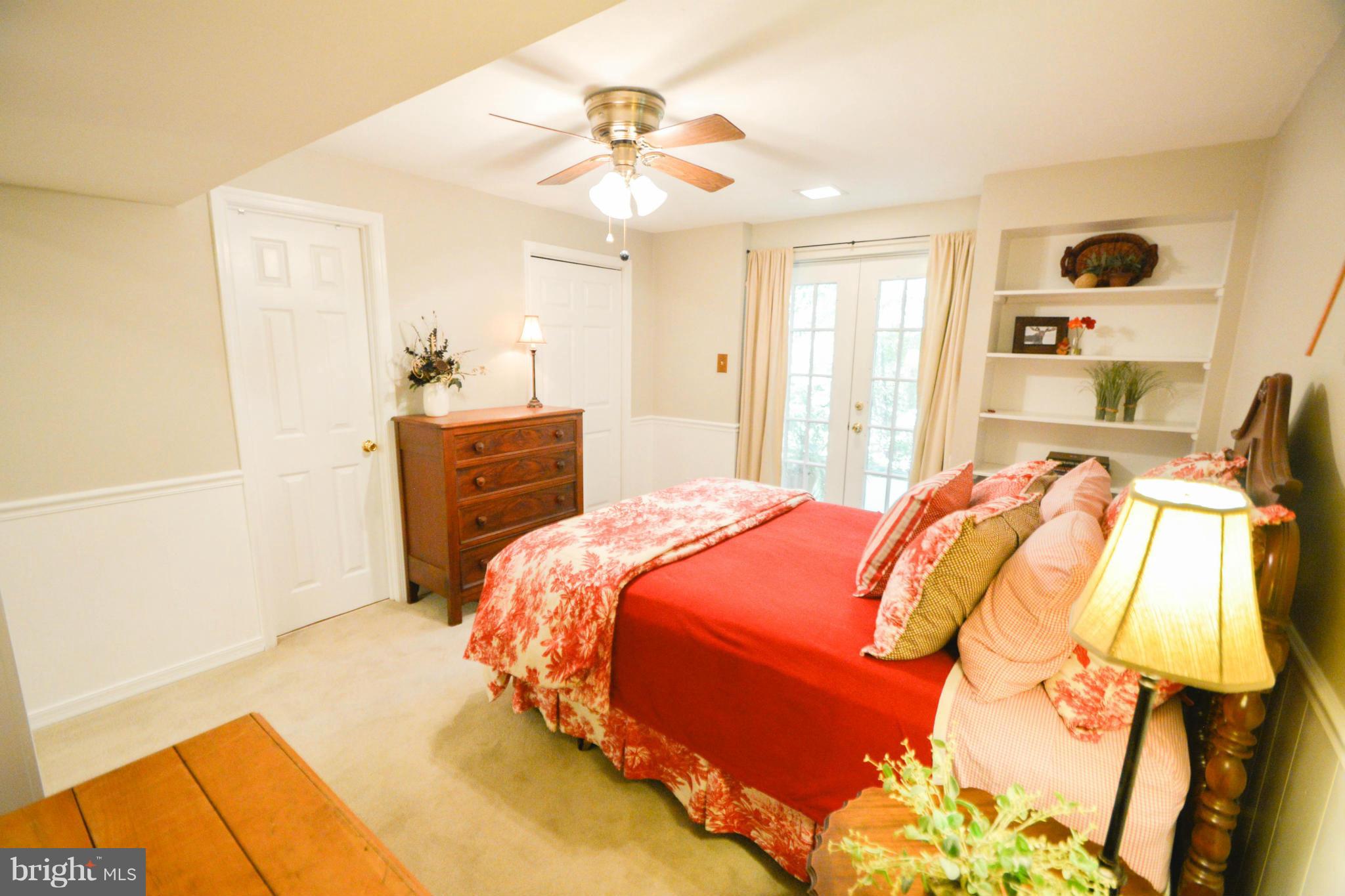 BURKE CENTRE - Residential