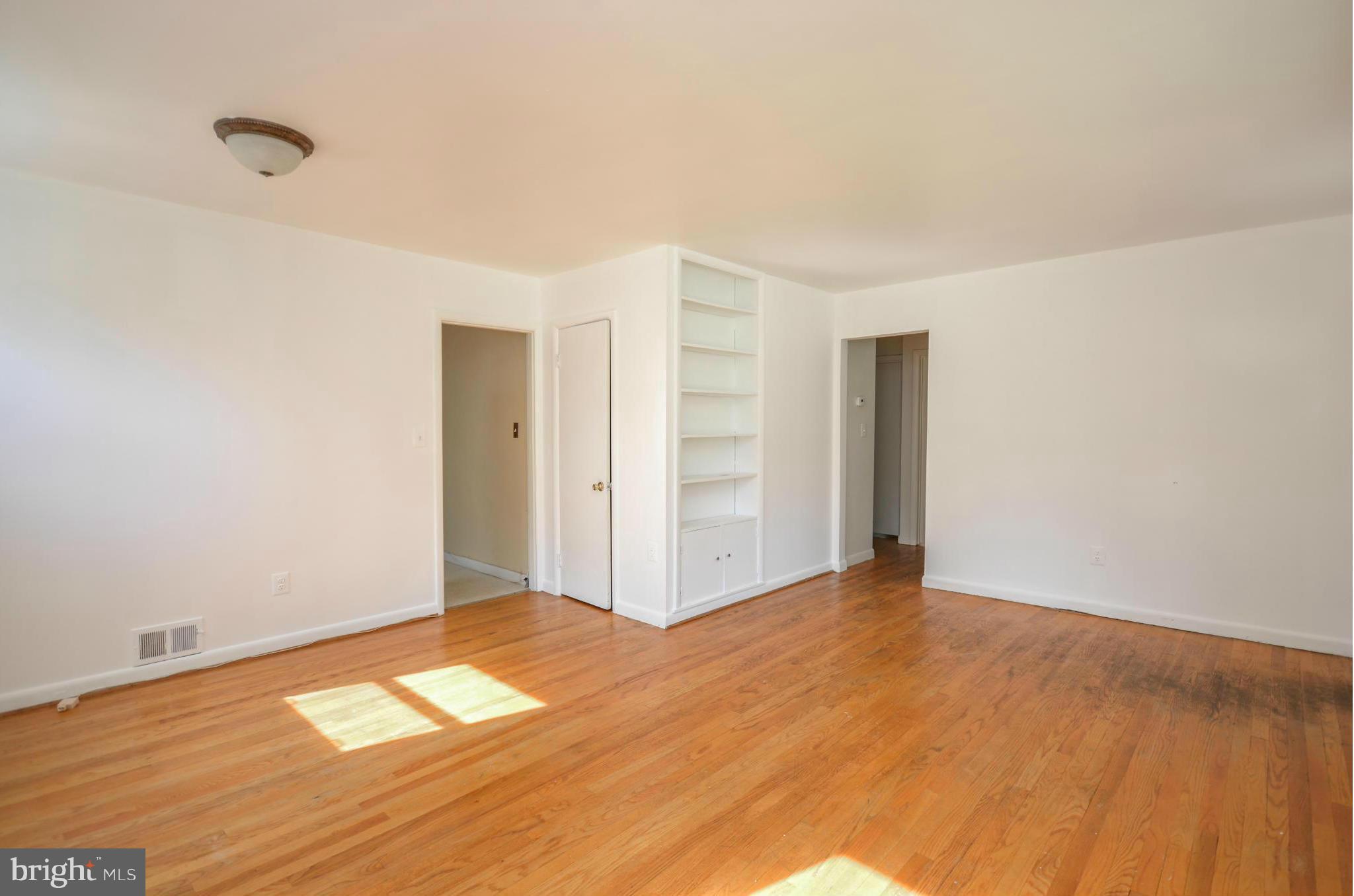 M L REESE - Residential Lease