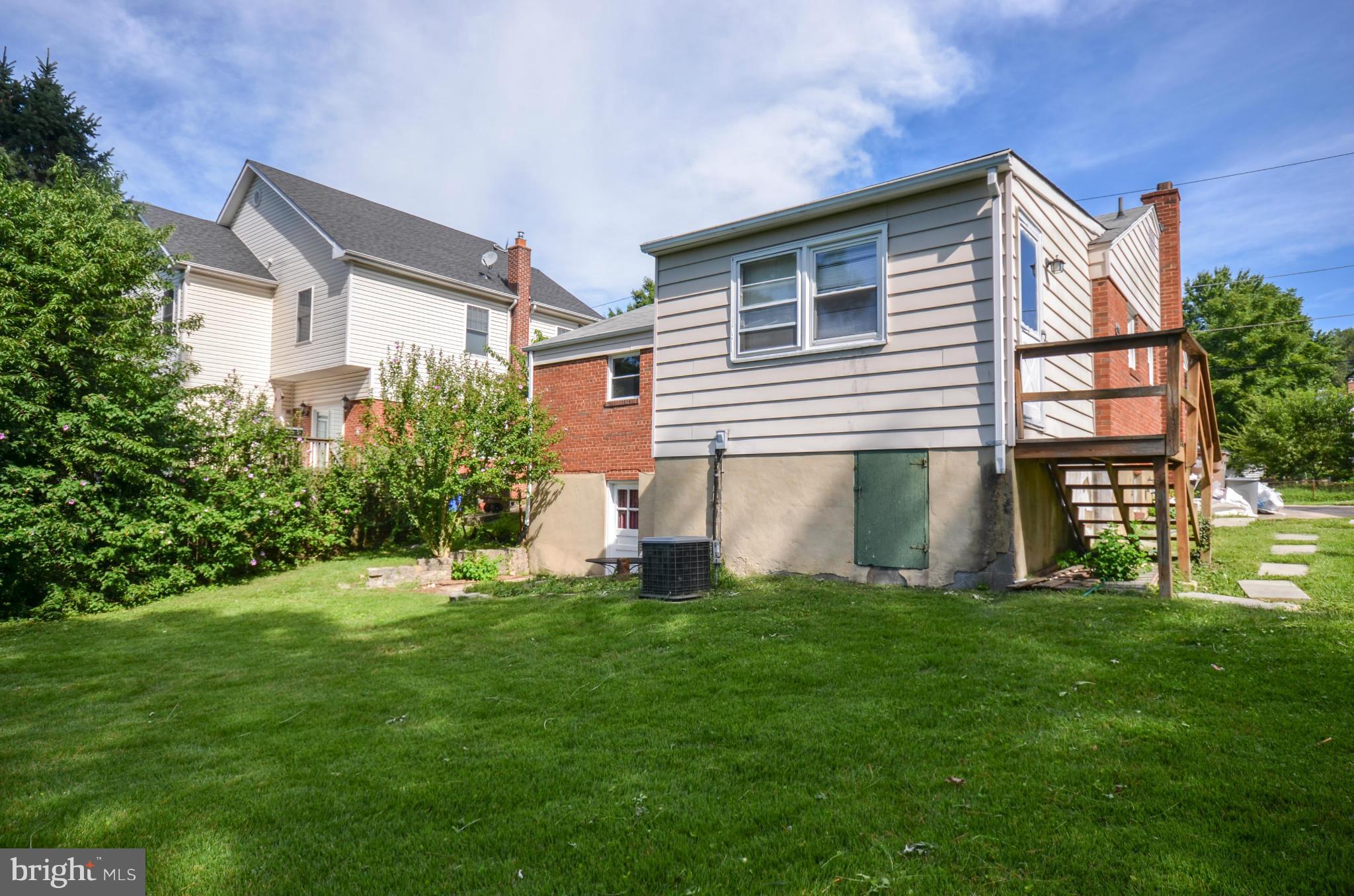 M L REESE - Residential Lease