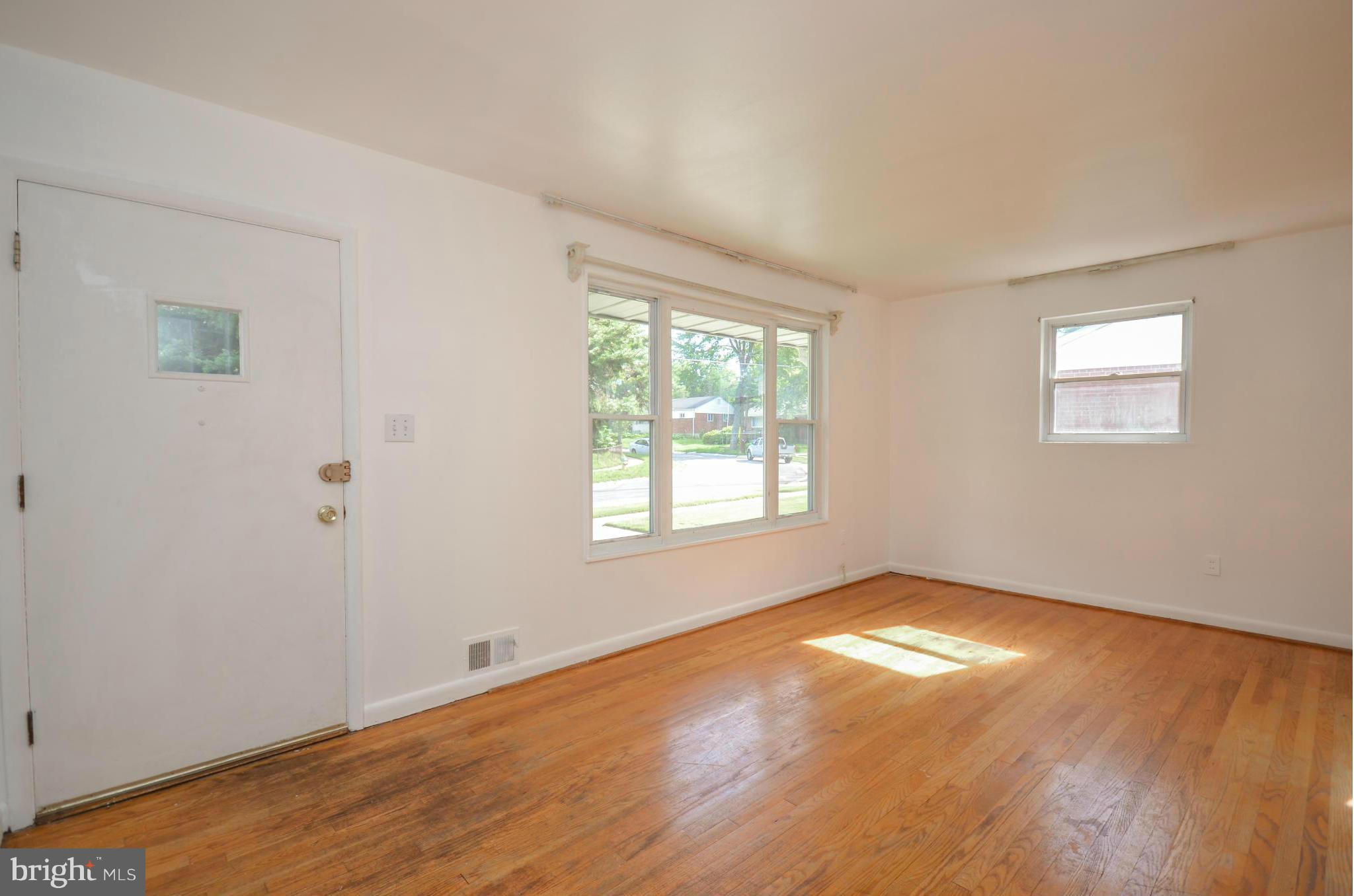 M L REESE - Residential Lease