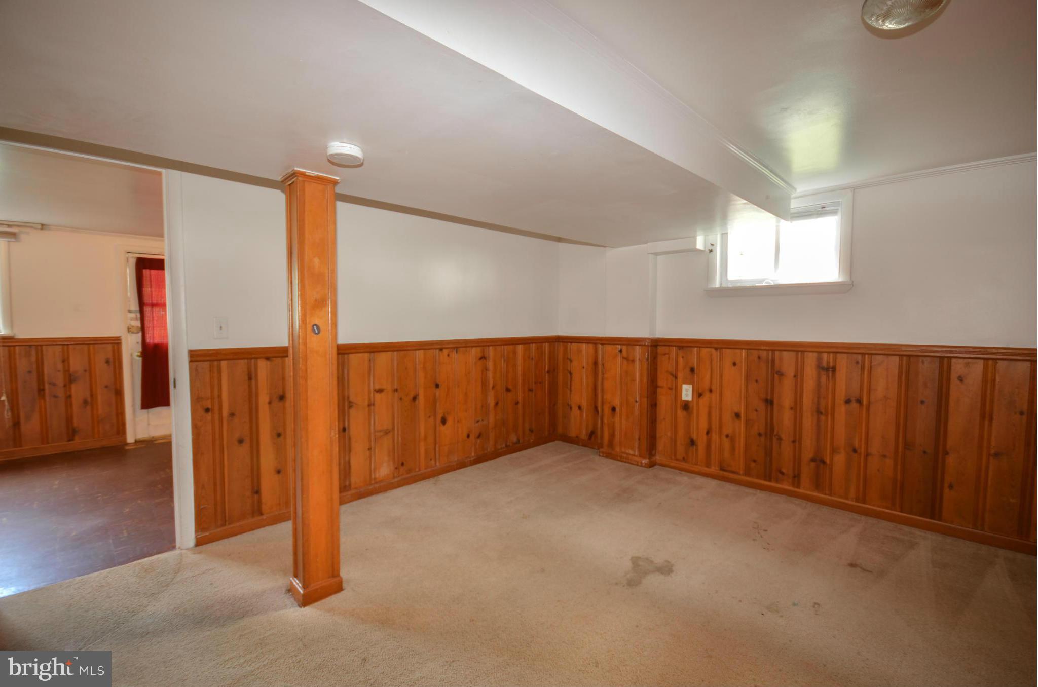 M L REESE - Residential Lease