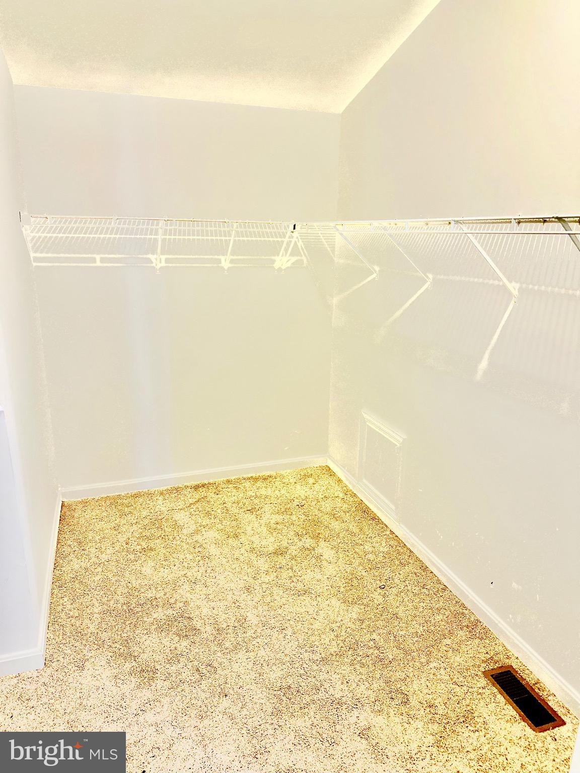 BERRY VALLEY - Residential