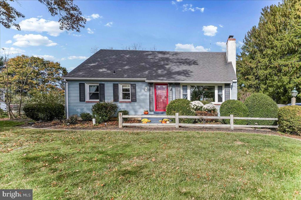 Photo of 2945 Strasburg Road, COATESVILLE, PA 19320 (MLS # PACT2112784)