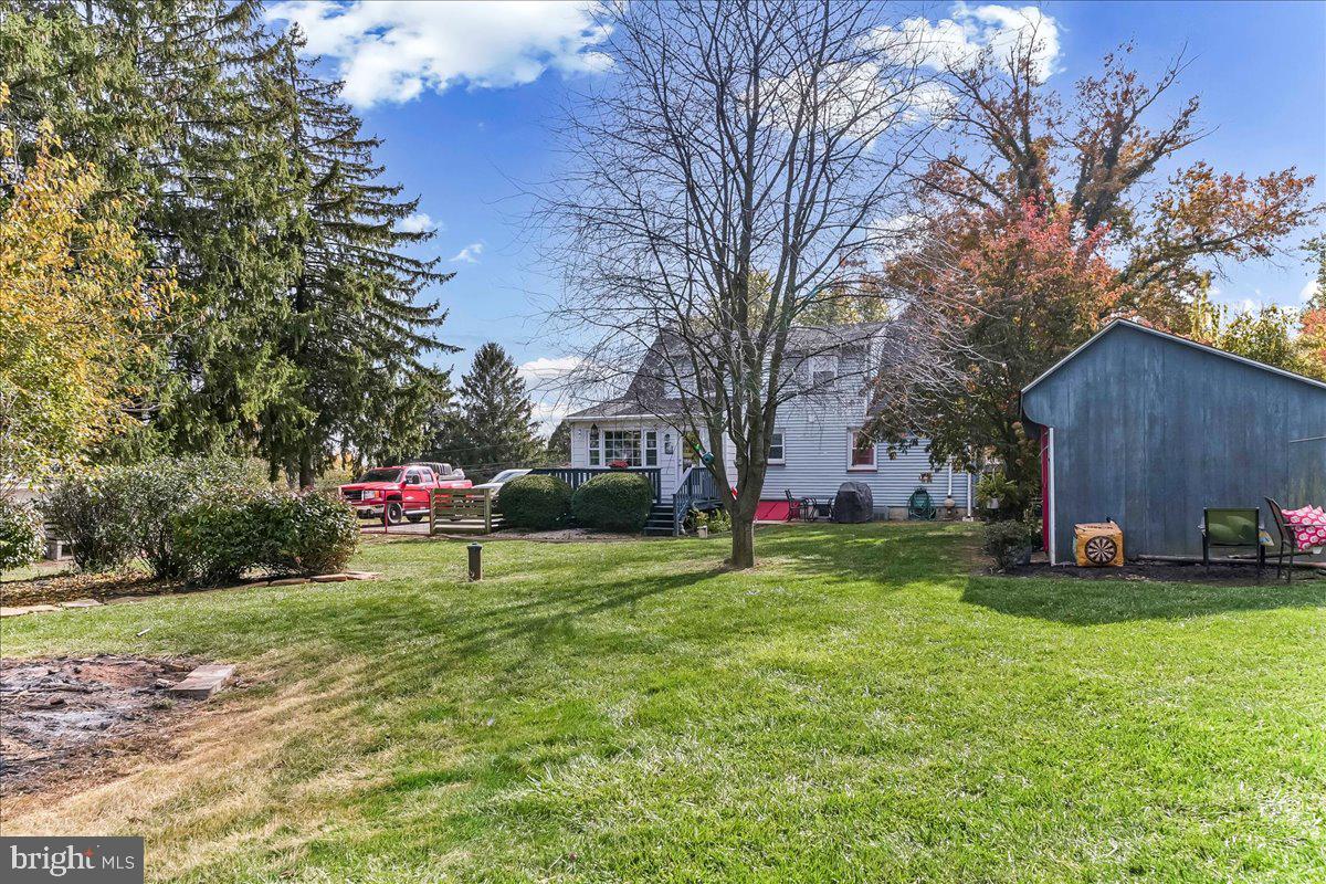 EAST FALLOWFIELD - Residential