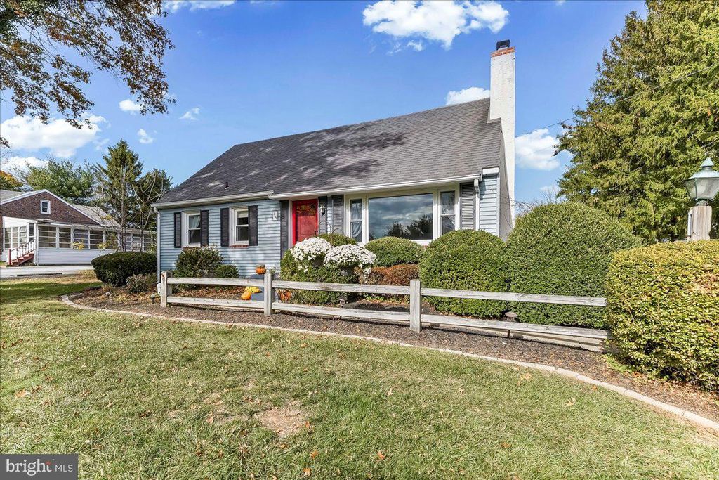 Photo of 2945 Strasburg Road, COATESVILLE, PA 19320 (MLS # PACT2112784)