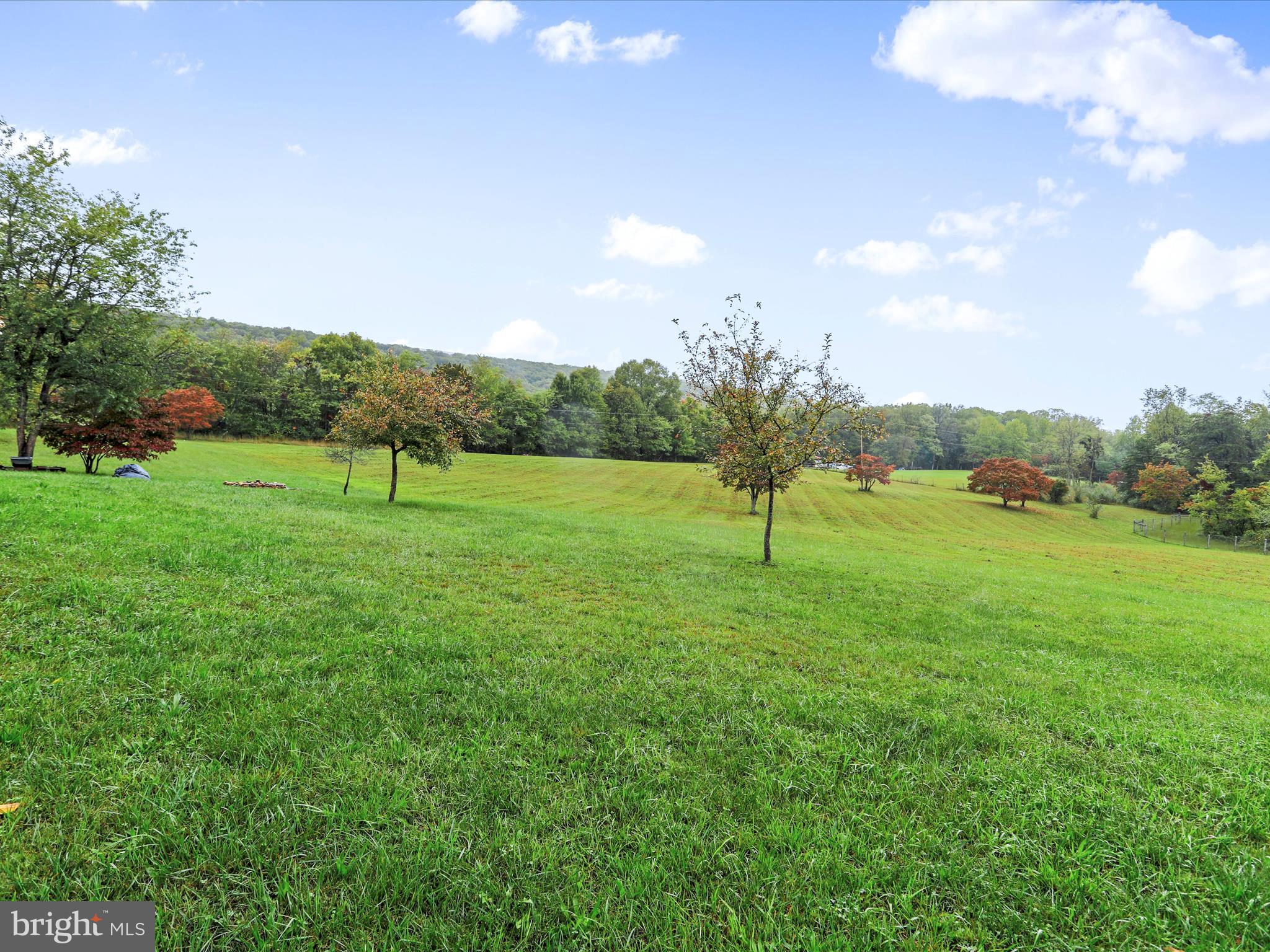 RED BARN - Residential