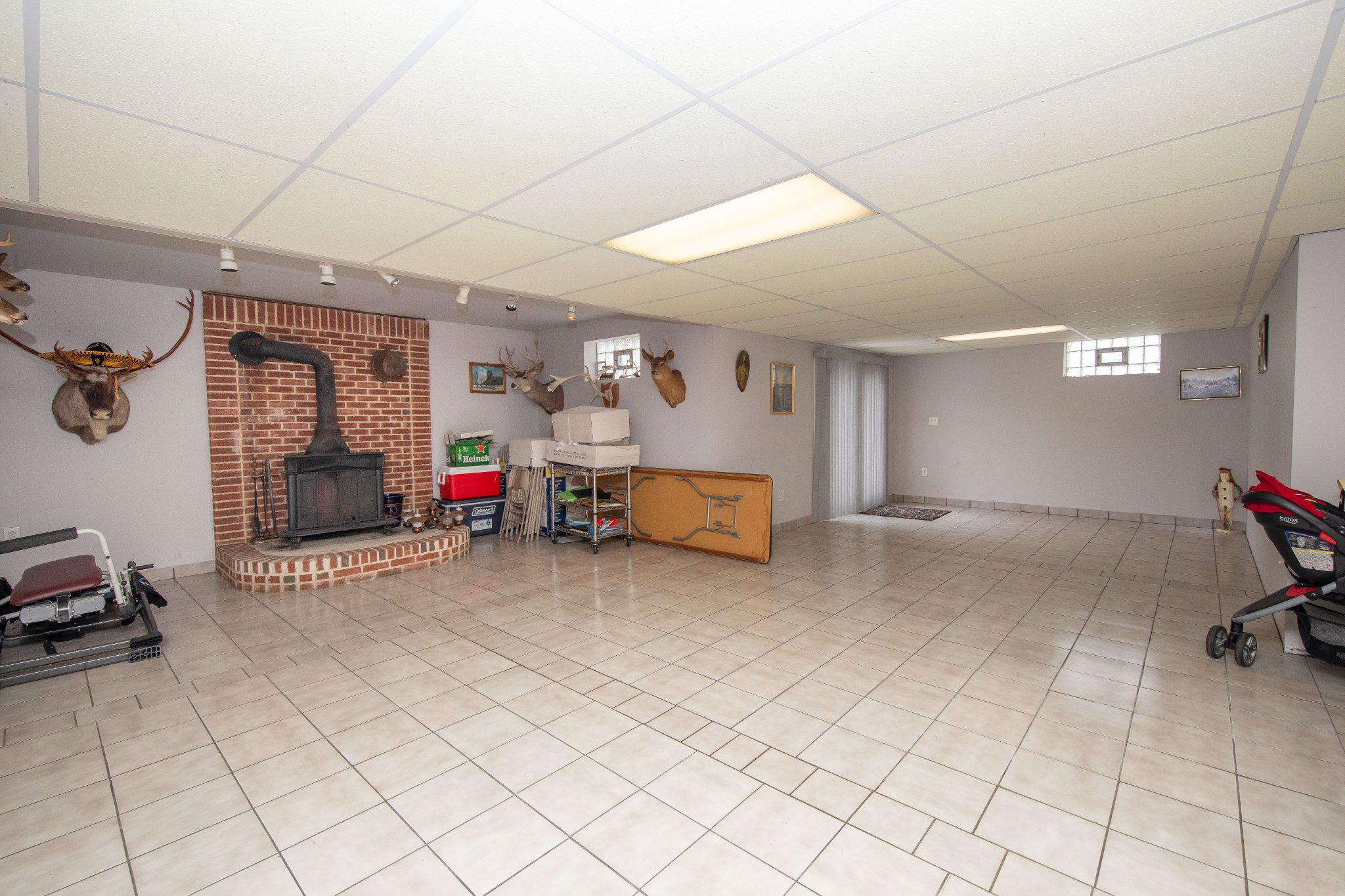 FEASTERVILLE - Residential