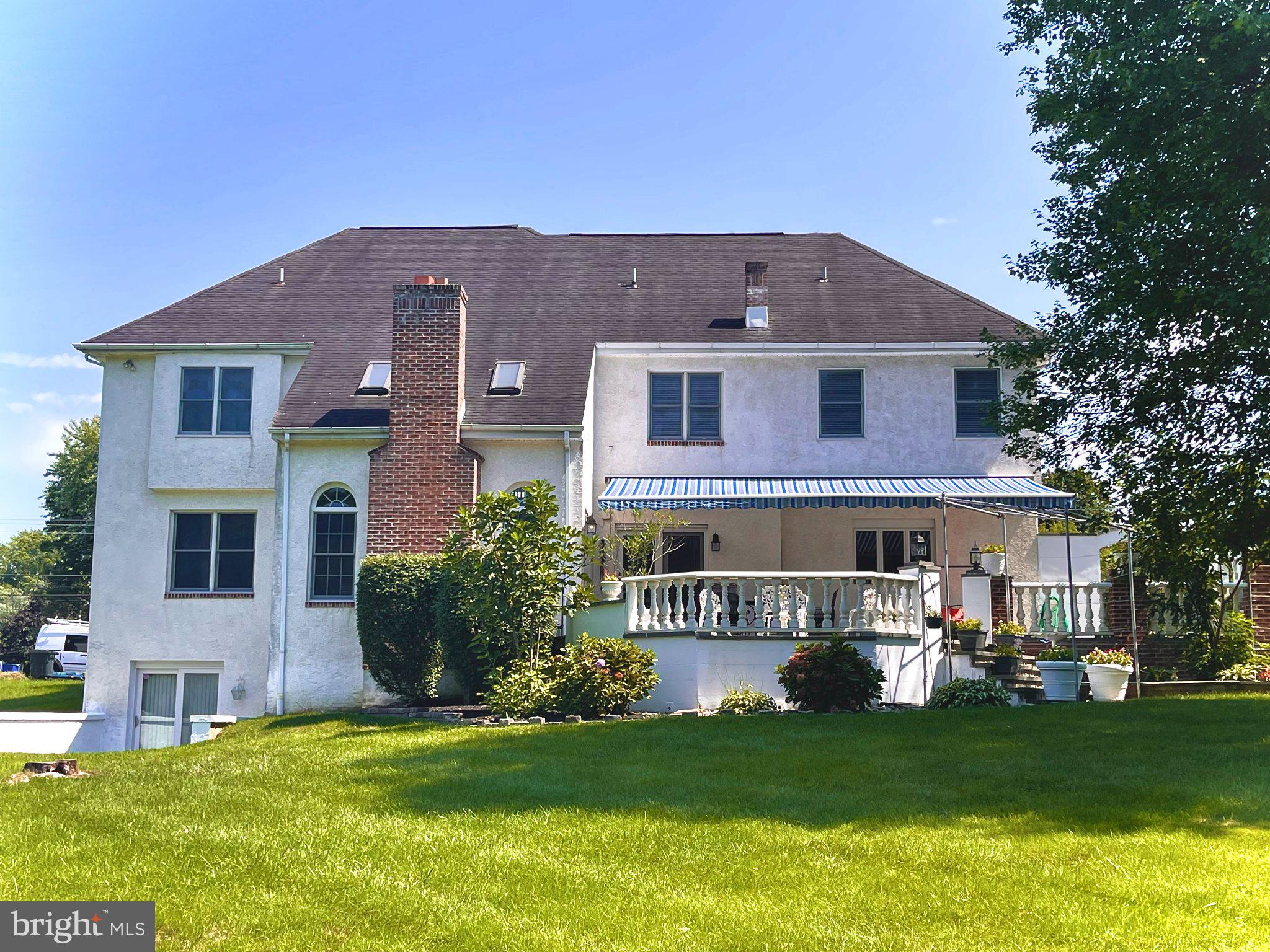 FEASTERVILLE - Residential