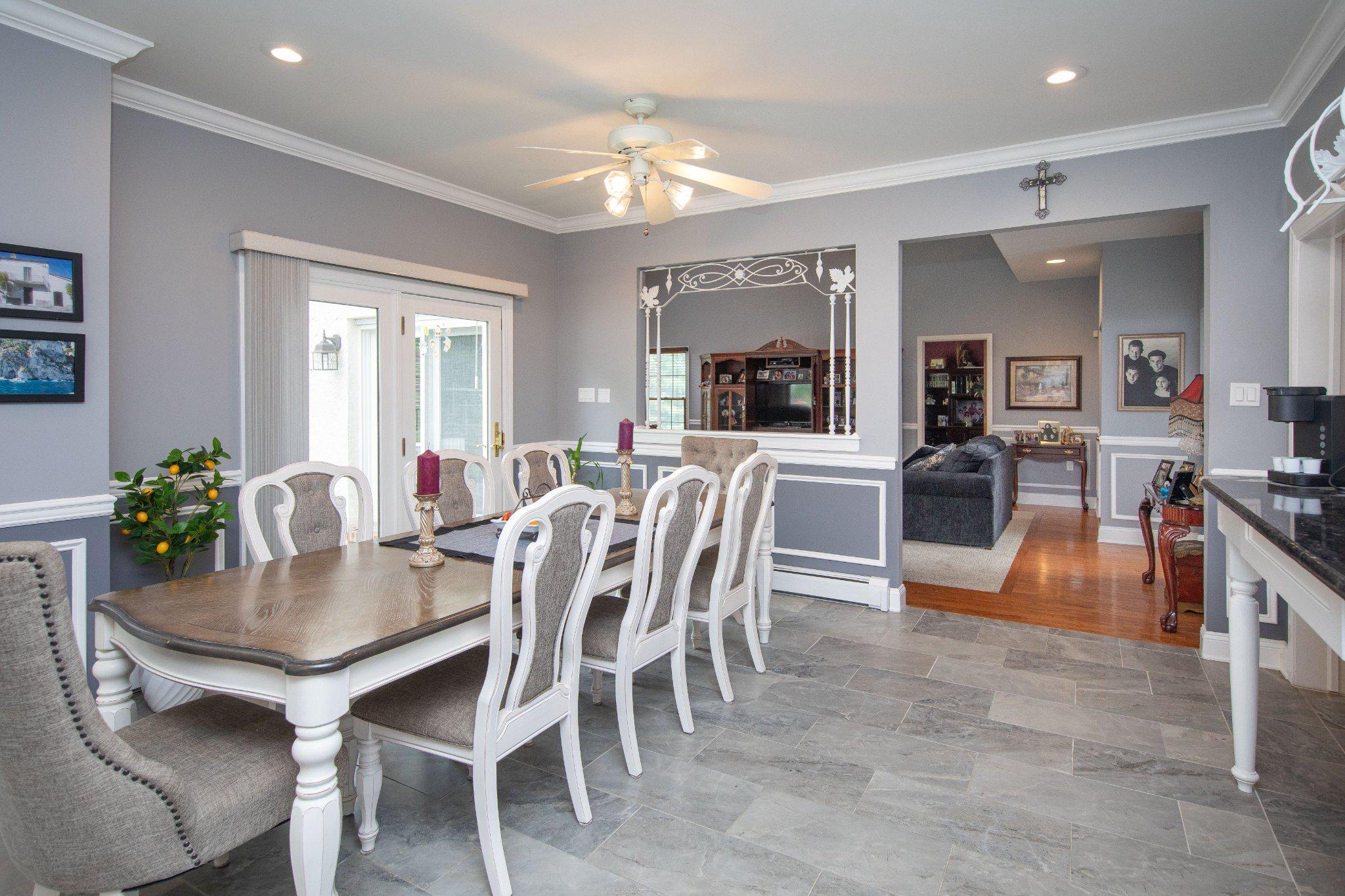 FEASTERVILLE - Residential