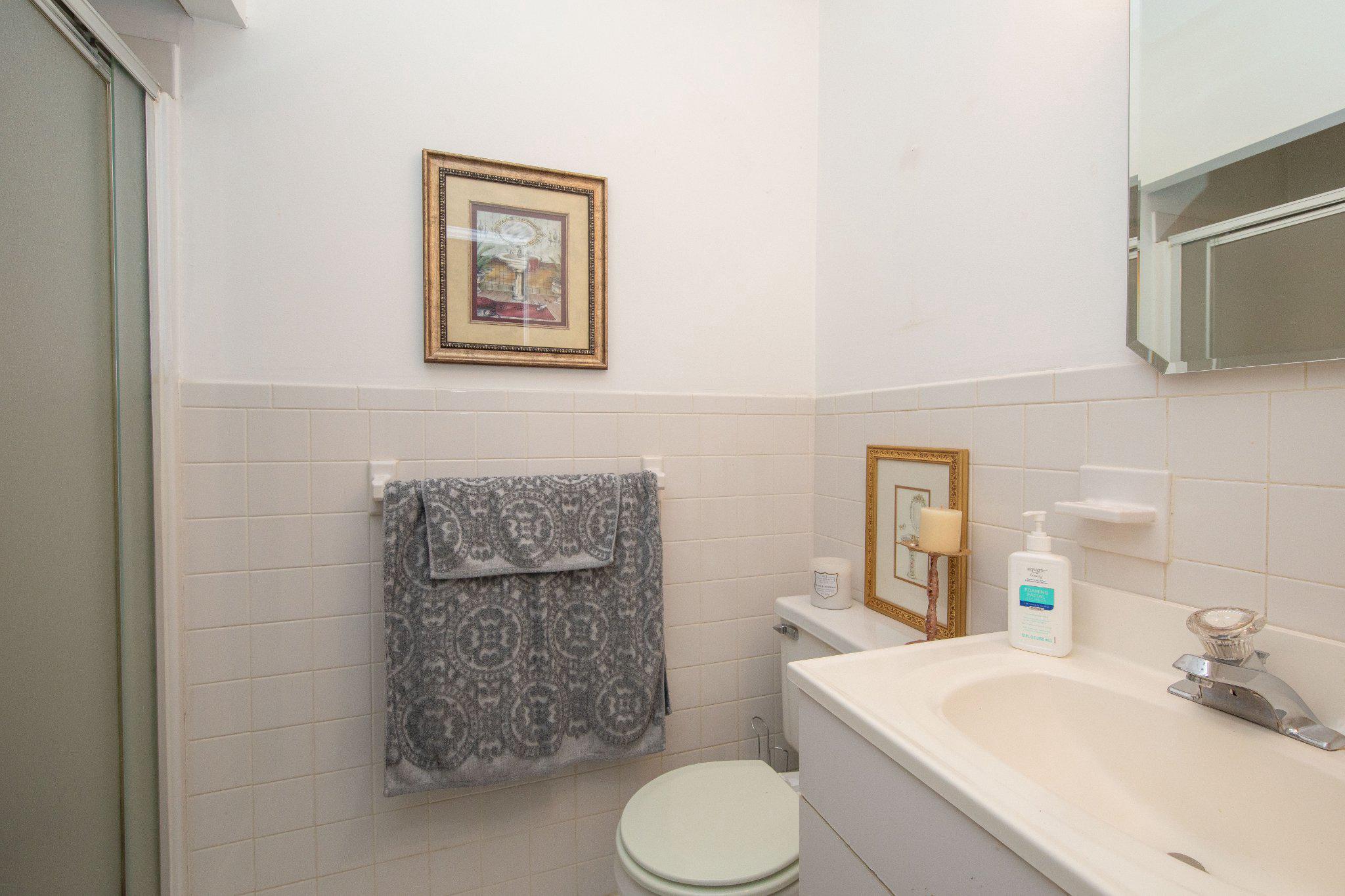 FEASTERVILLE - Residential