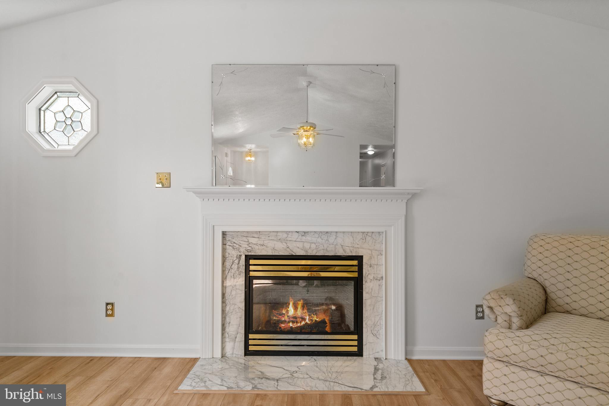 CRESCENT RUN - Residential