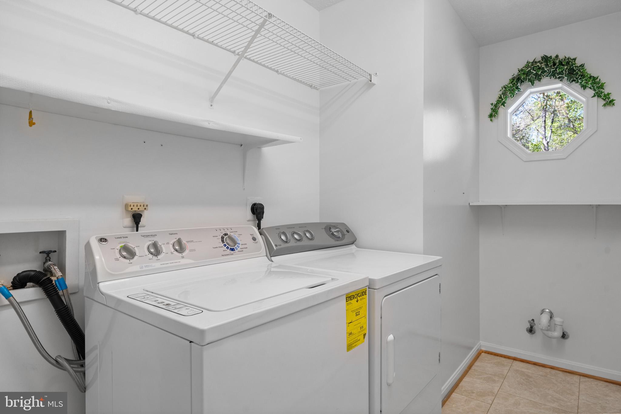 CRESCENT RUN - Residential