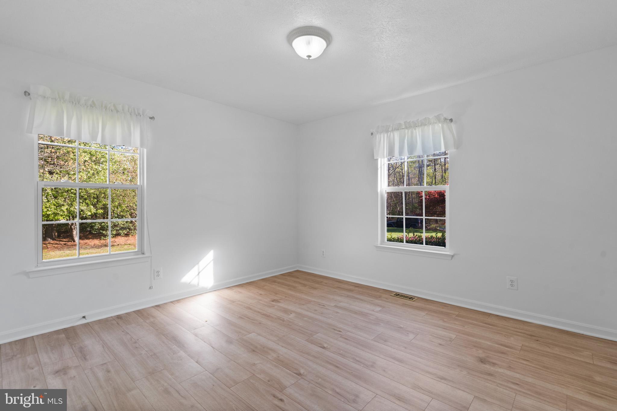 CRESCENT RUN - Residential