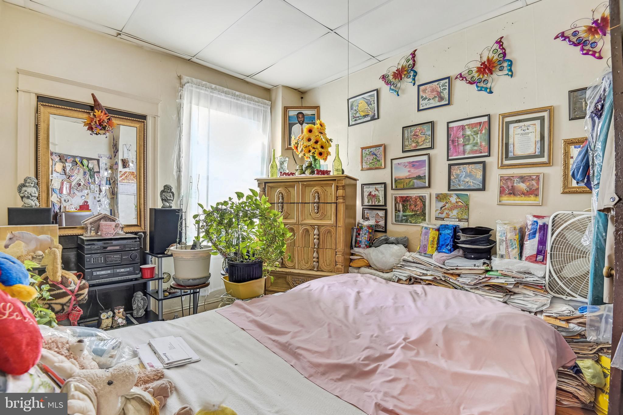 EAST BALTIMORE MIDWAY - Residential