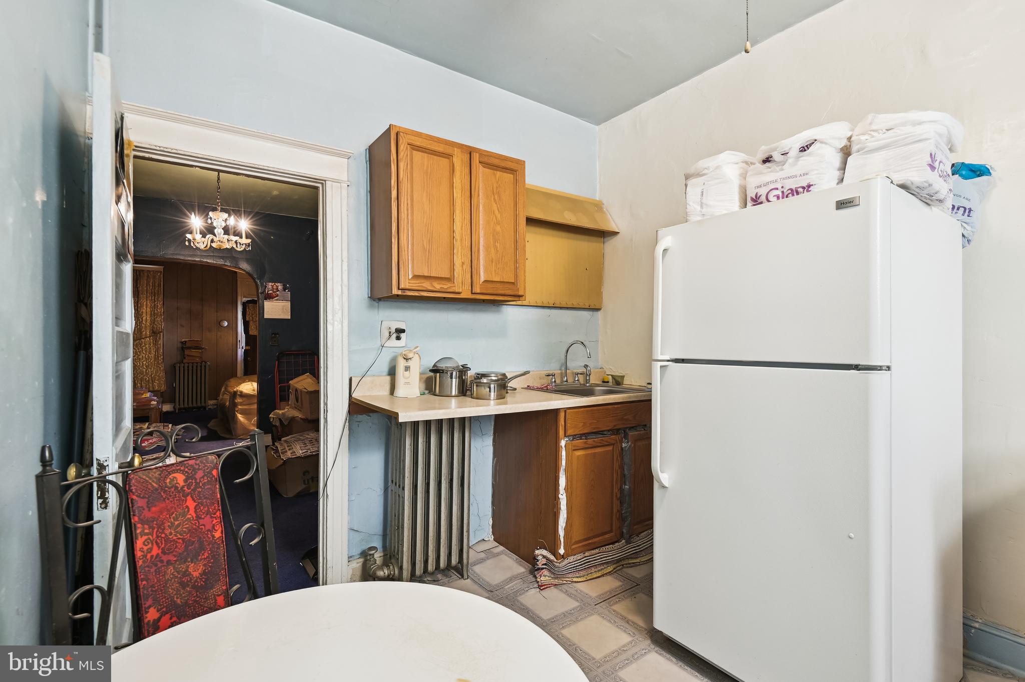 EAST BALTIMORE MIDWAY - Residential