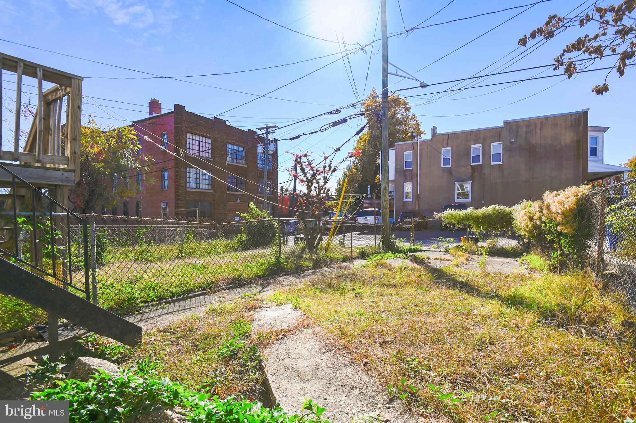 EAST BALTIMORE MIDWAY - Residential