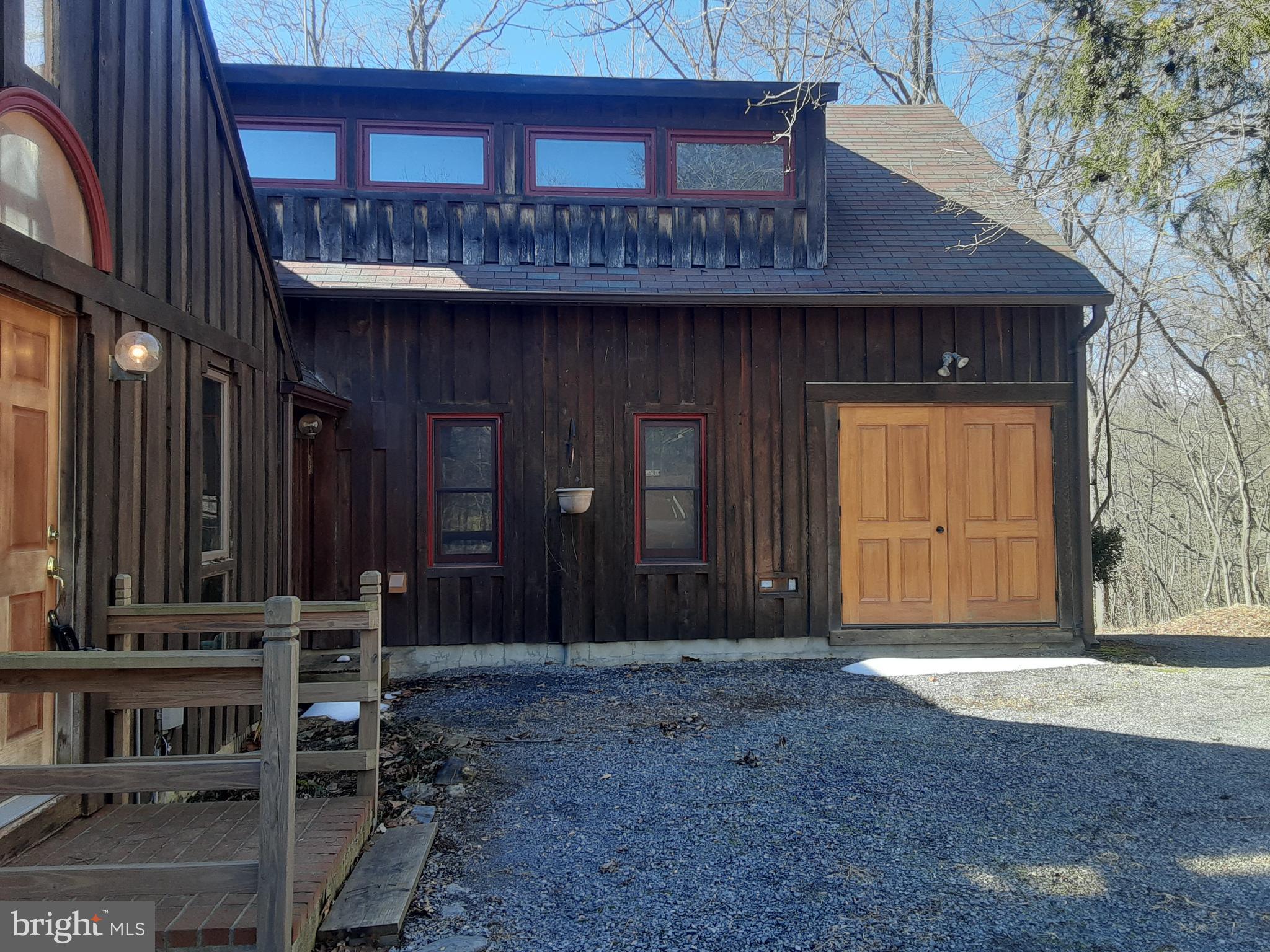 3113 CALMES NECK LANE
